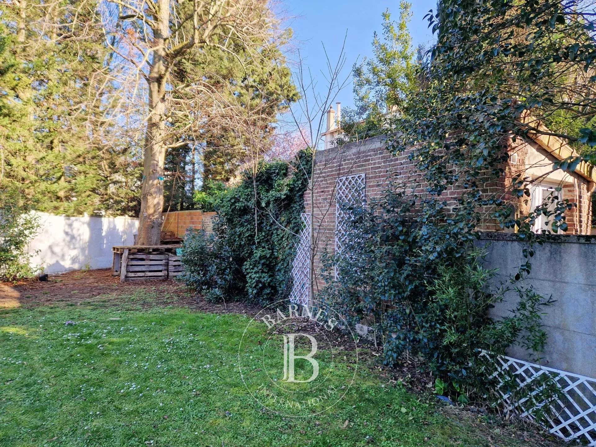 Soisy-sous-Montmorency  - Maison 8 Pi&egrave;ces 4 Chambres - picture 16