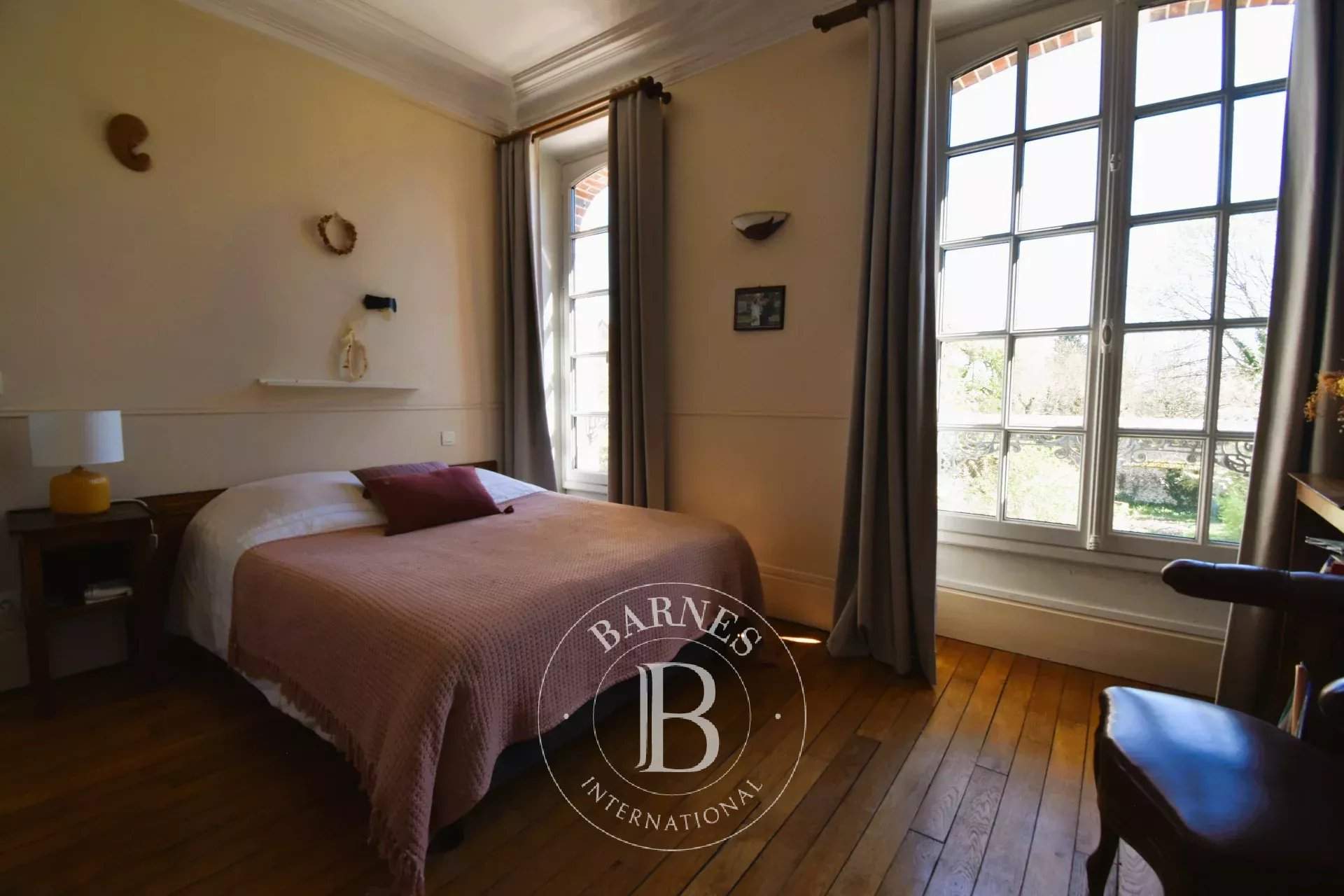 Vieille-Église-en-Yvelines  - Maison 13 Pi&egrave;ces 7 Chambres - picture 18