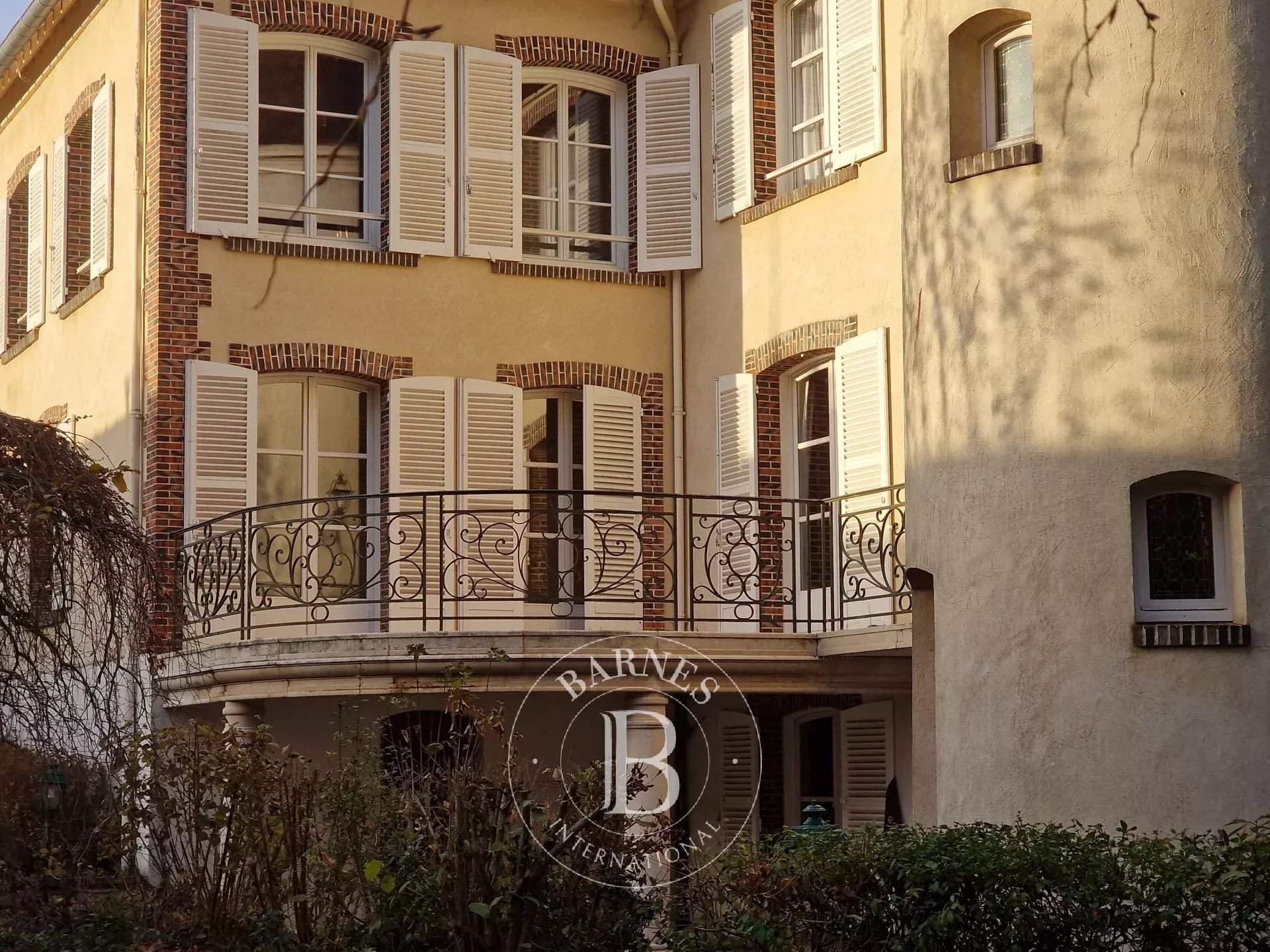 Poigny-la-Forêt  - Maison 13 Pi&egrave;ces 6 Chambres - picture 3