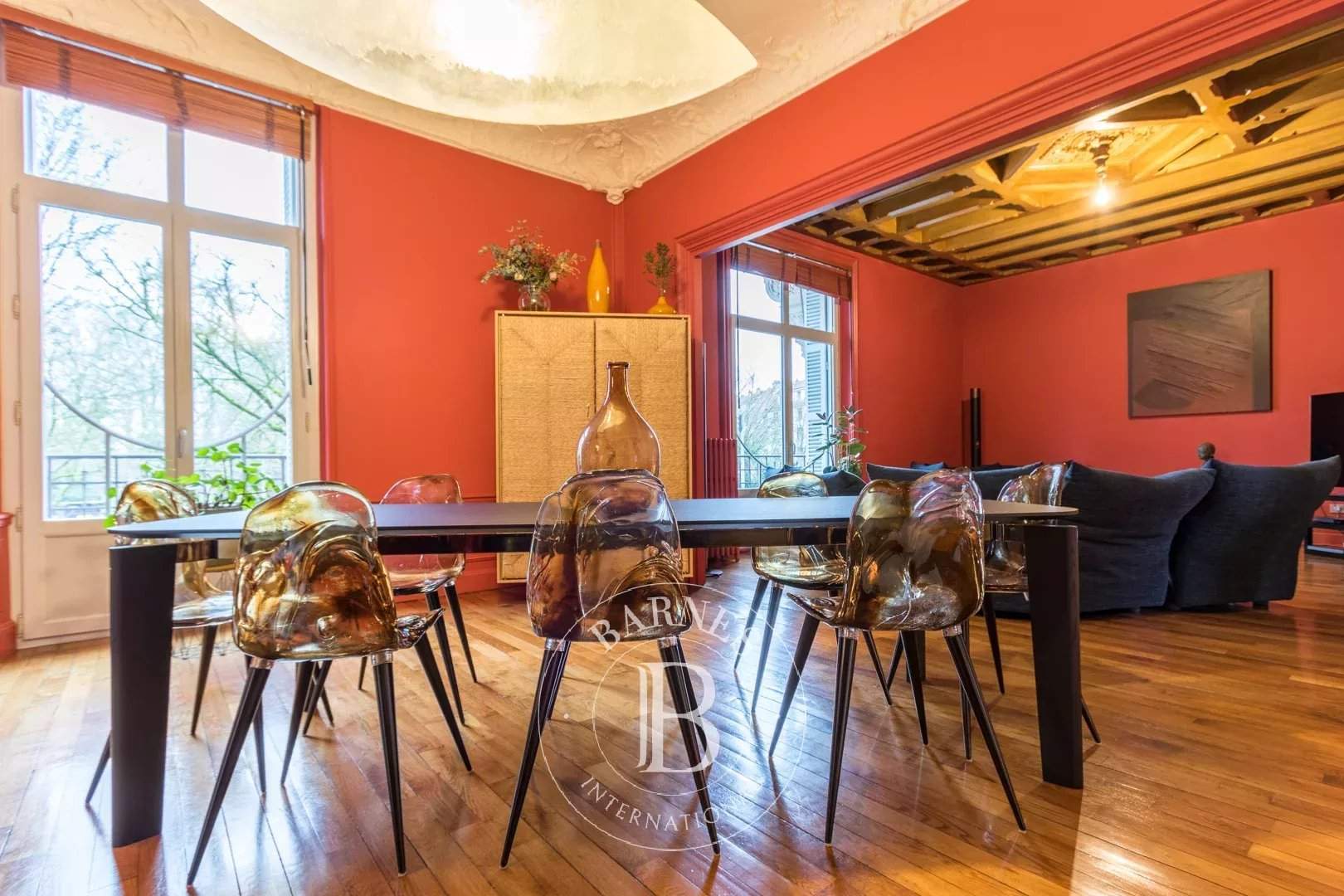 Dijon  - Hôtel particulier 11 Pi&egrave;ces 5 Chambres - picture 5