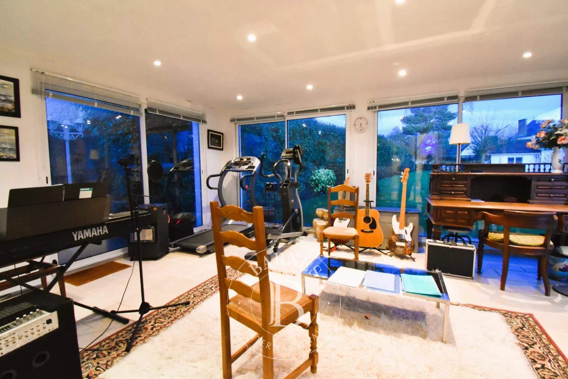 Tremblay-les-Villages  - Maison 21 Pi&egrave;ces 8 Chambres - picture 10