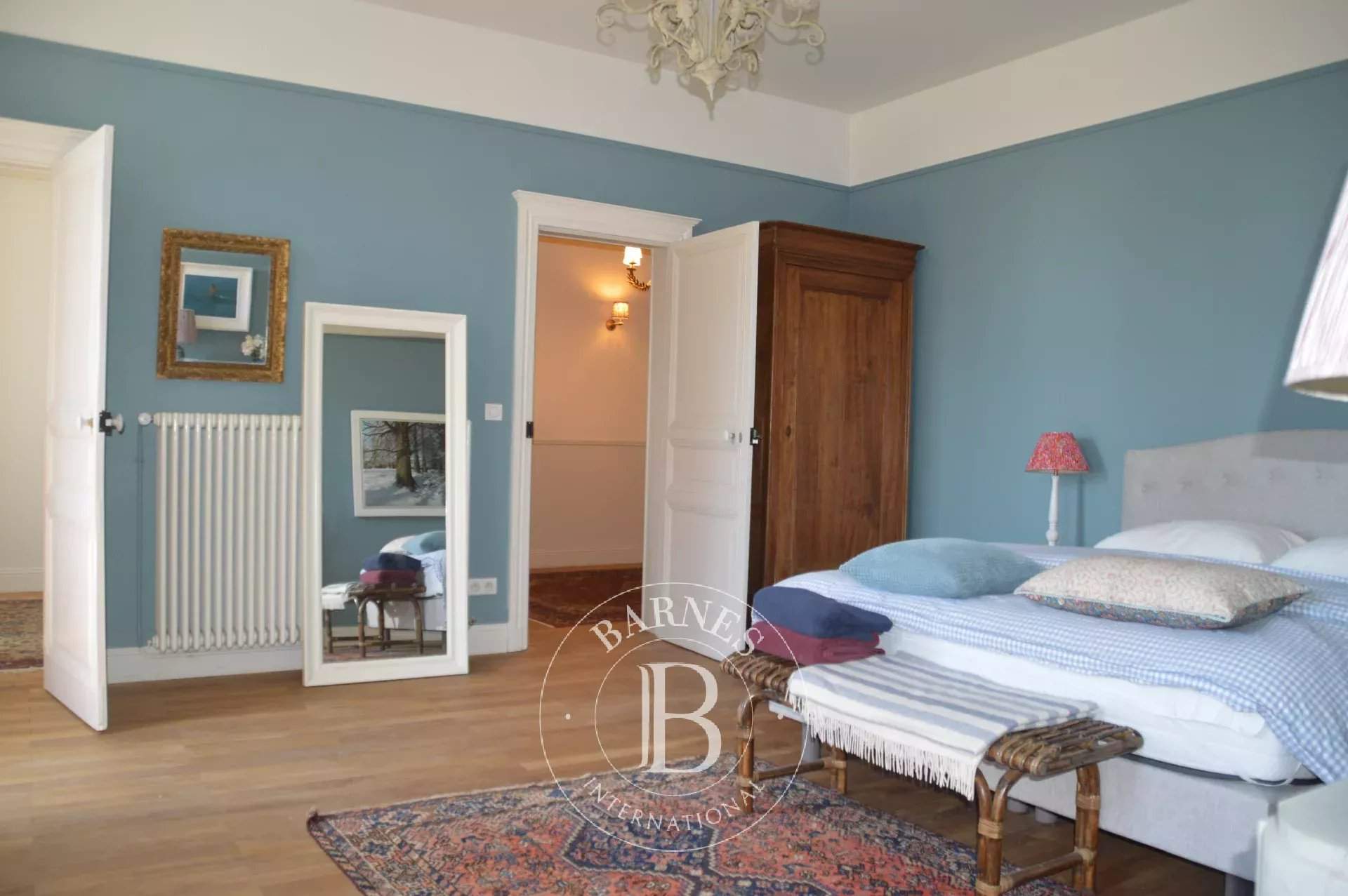 Pouzauges  - Château 16 Pi&egrave;ces 10 Chambres - picture 16