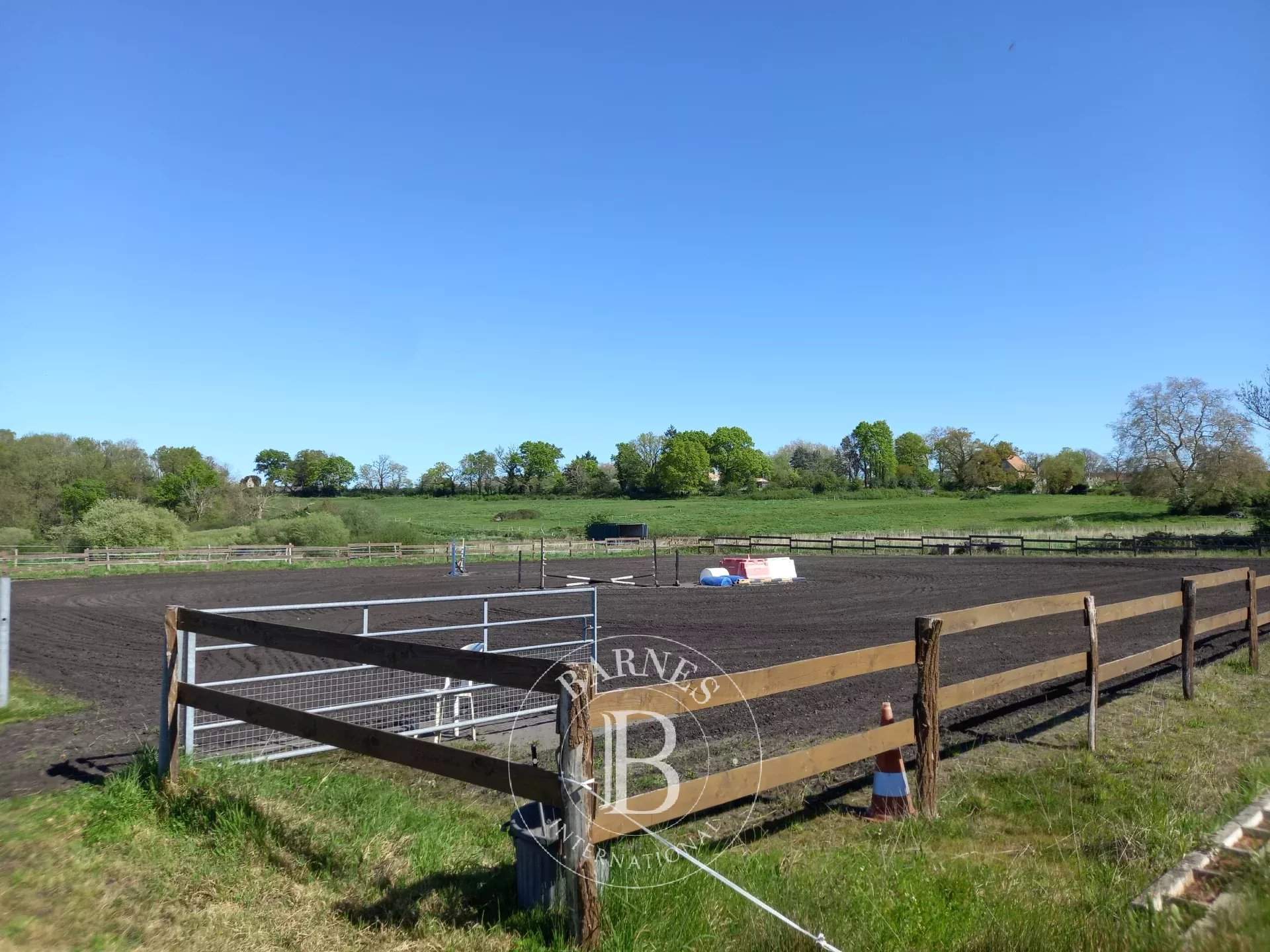 Montmorillon  - Domaine équestre 8 Pi&egrave;ces 5 Chambres - picture 9