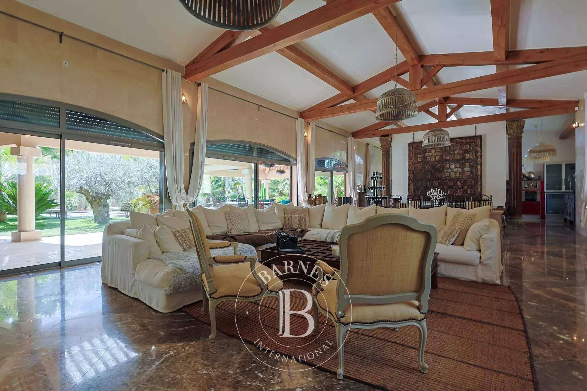 Lorgues  - Finca 9 Cuartos 6 Habitaciones - picture 15