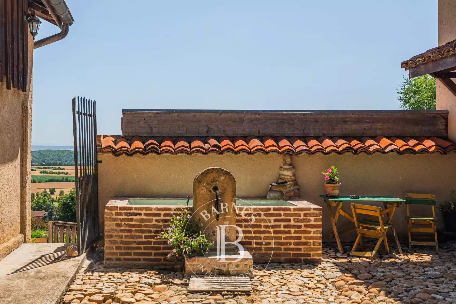 La Côte-Saint-André  - Maison 9 Pi&egrave;ces 5 Chambres - picture 14