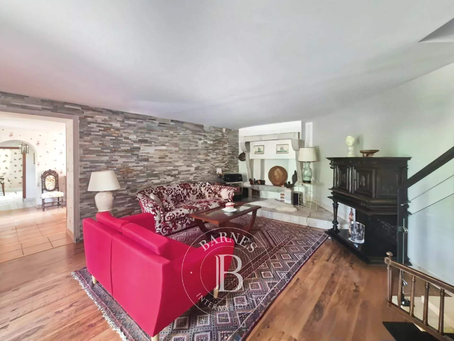 Riom  - Maison 8 Pi&egrave;ces 4 Chambres - picture 7