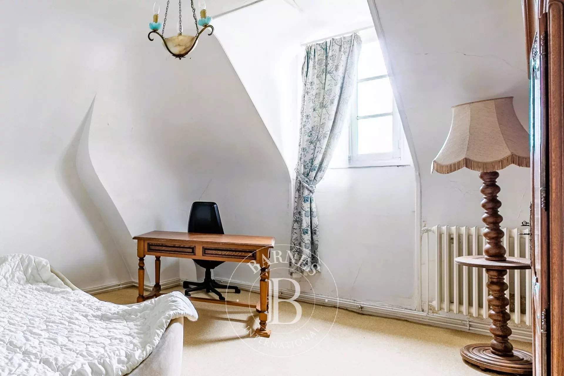 Compiègne  - Maison 9 Pi&egrave;ces 7 Chambres - picture 13