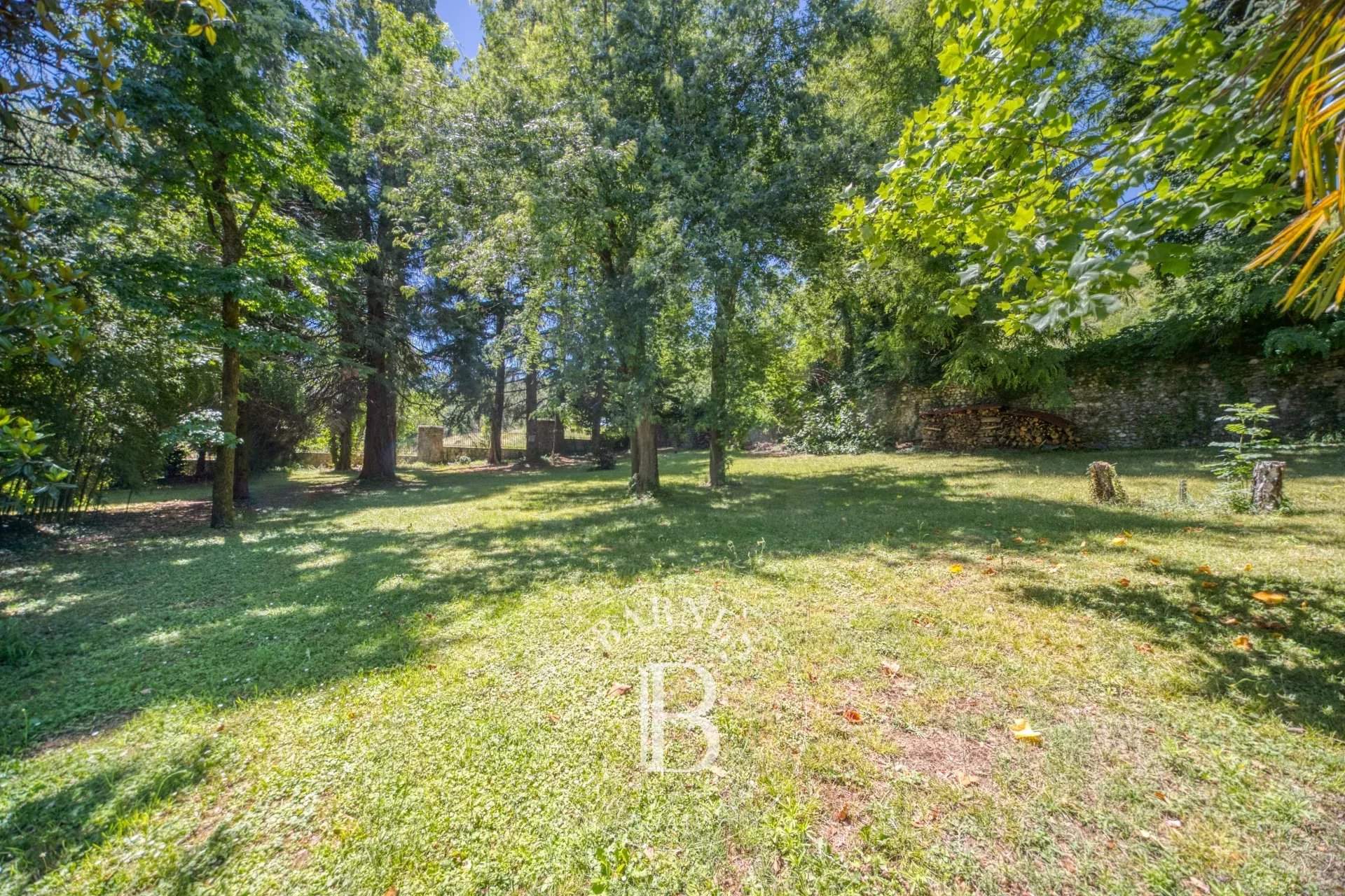 Voiron  - Propriété 7 Pièces 4 Chambres - picture 5