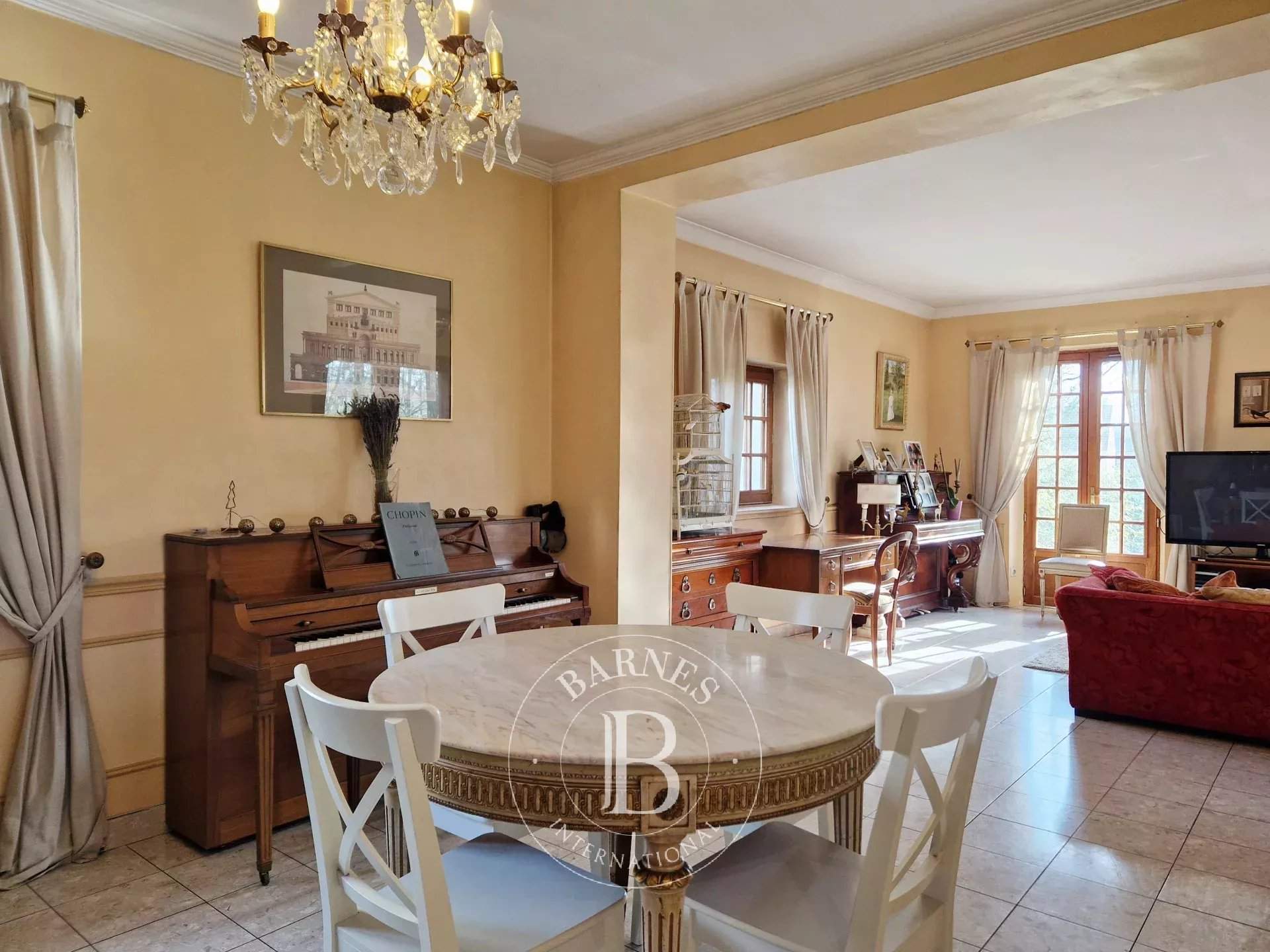 Beauchamp  - House 4 Bedrooms - picture 4