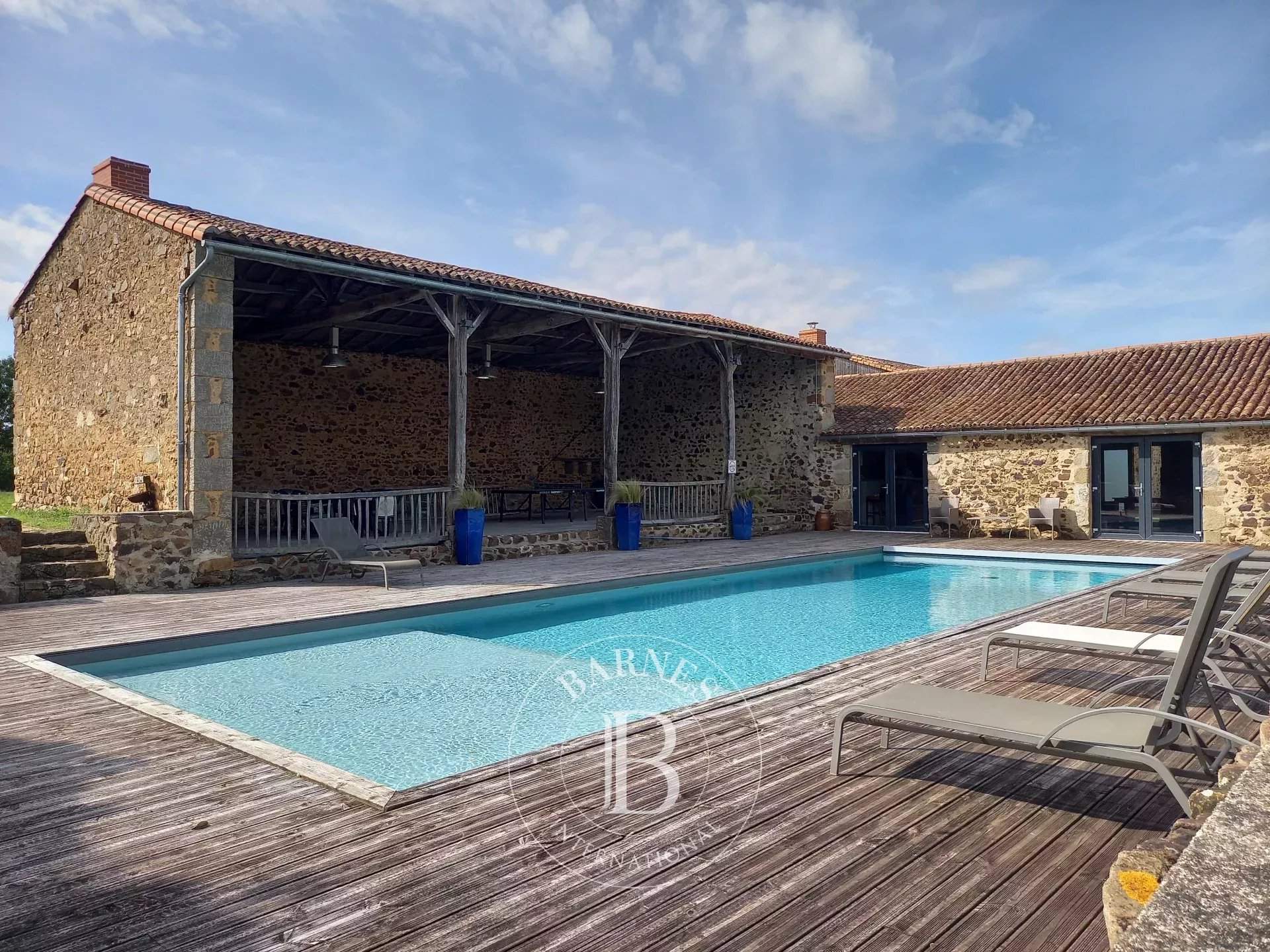 Thouars  - Manoir 22 Pi&egrave;ces 14 Chambres - picture 9