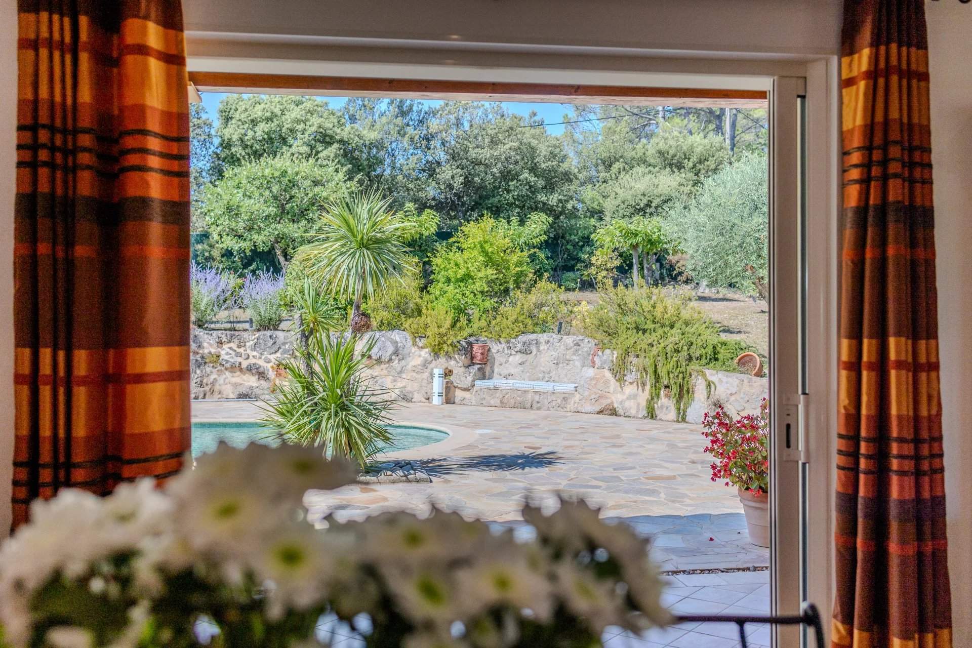 Lorgues  - Villa 7 Pi&egrave;ces 5 Chambres - picture 13