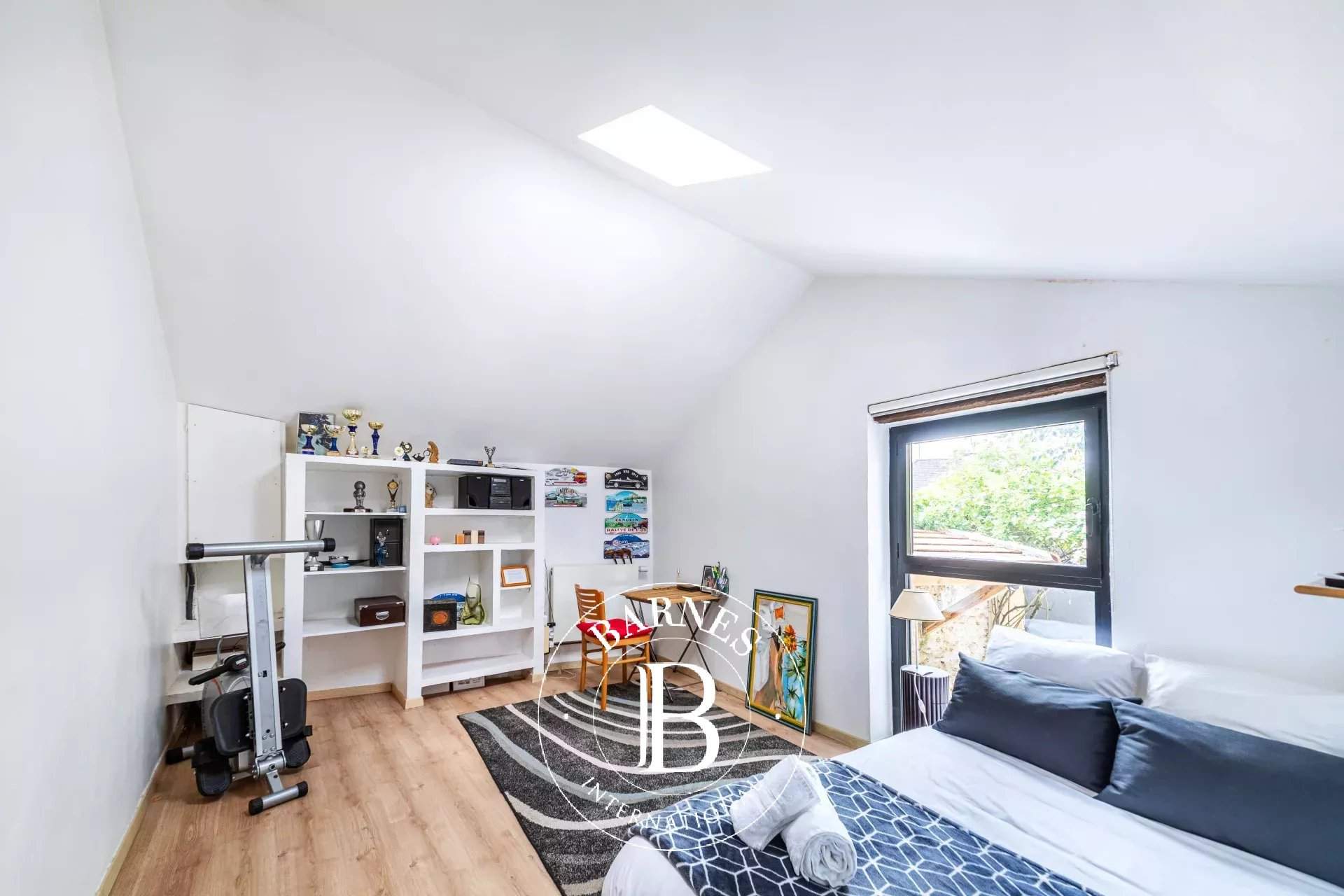 Marcoussis  - Maison 11 Pi&egrave;ces 4 Chambres - picture 10