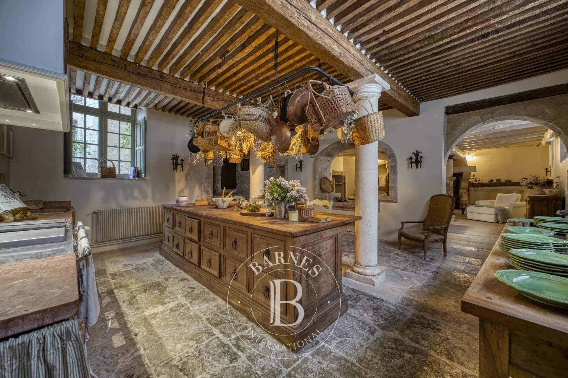 Grignan  - Maison 27 Pi&egrave;ces 8 Chambres - picture 12