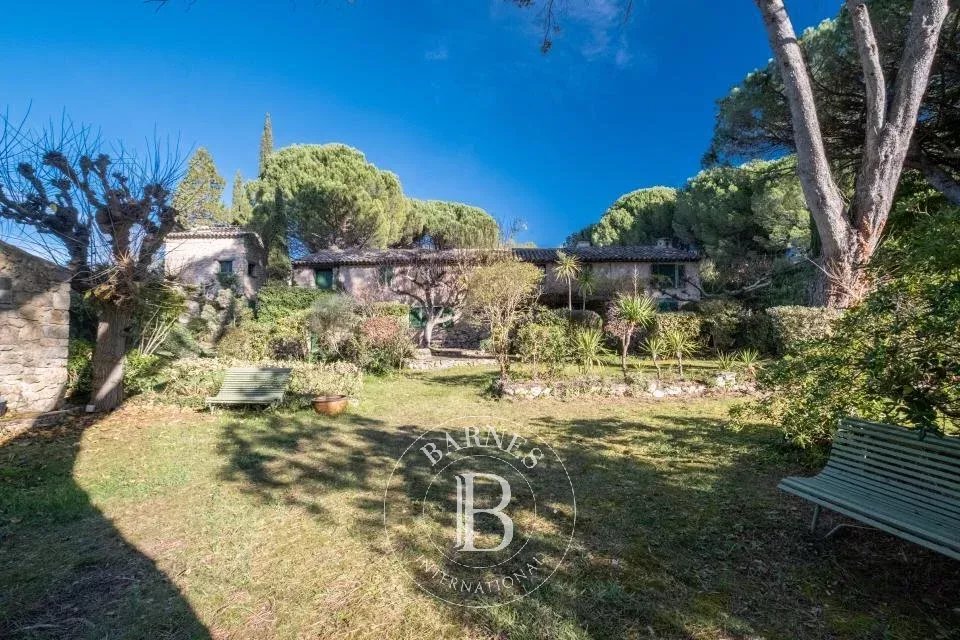 Bagnols-en-Forêt  - Mas 16 Pi&egrave;ces 10 Chambres - picture 11