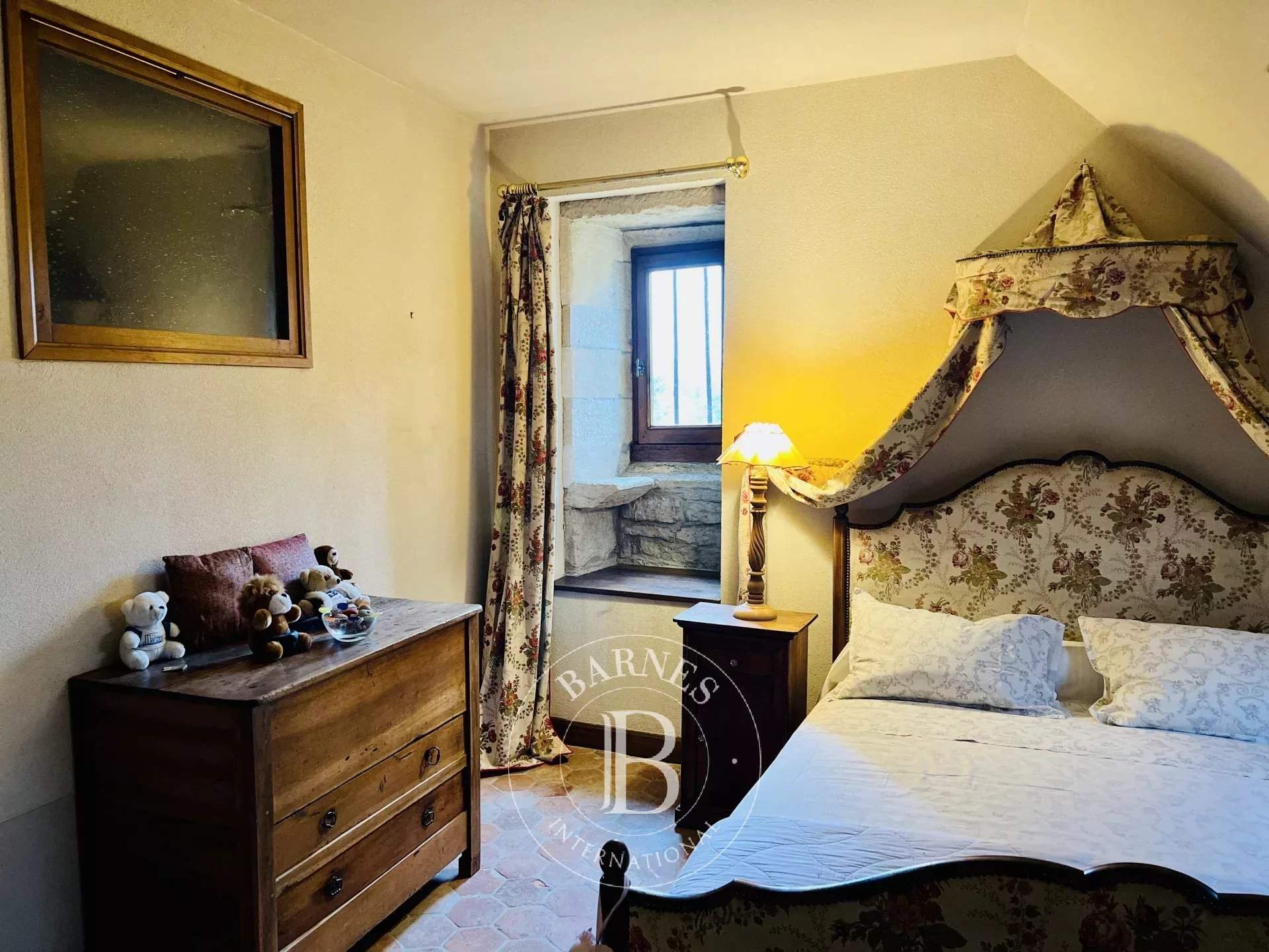 Beaune  - House 6 Bedrooms - picture 11