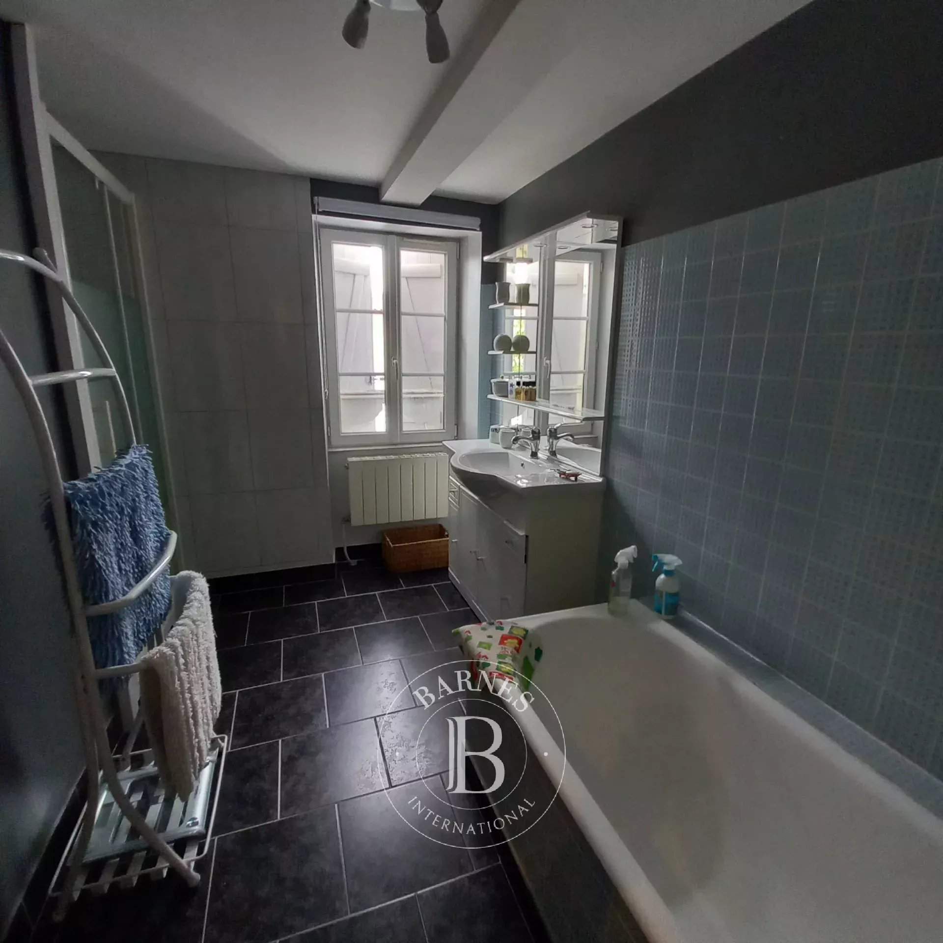 La Rochelle  - House 7 Bedrooms - picture 19