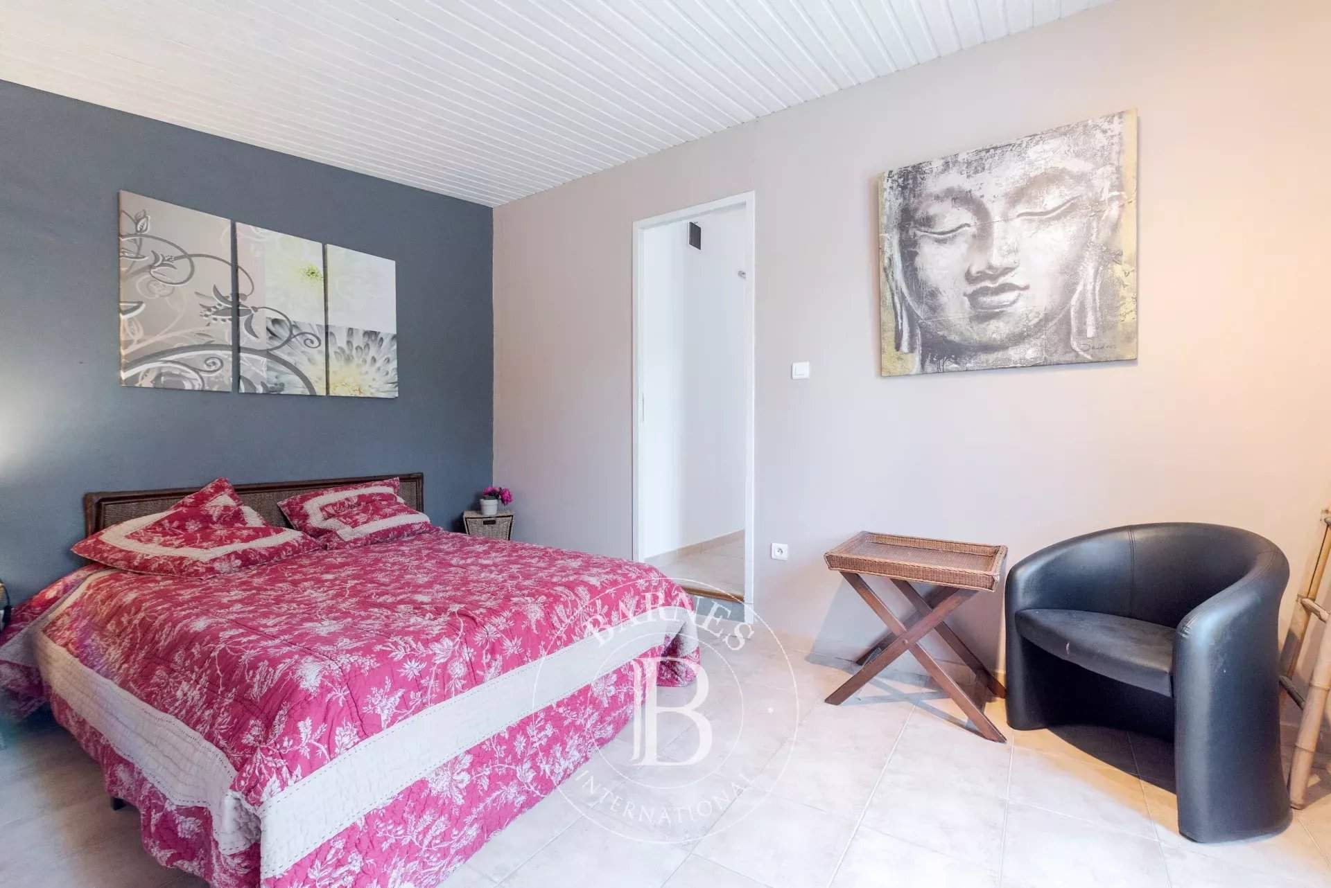 Bagnols-en-Forêt  - Maison d'hôtes 12 Pi&egrave;ces 7 Chambres - picture 11