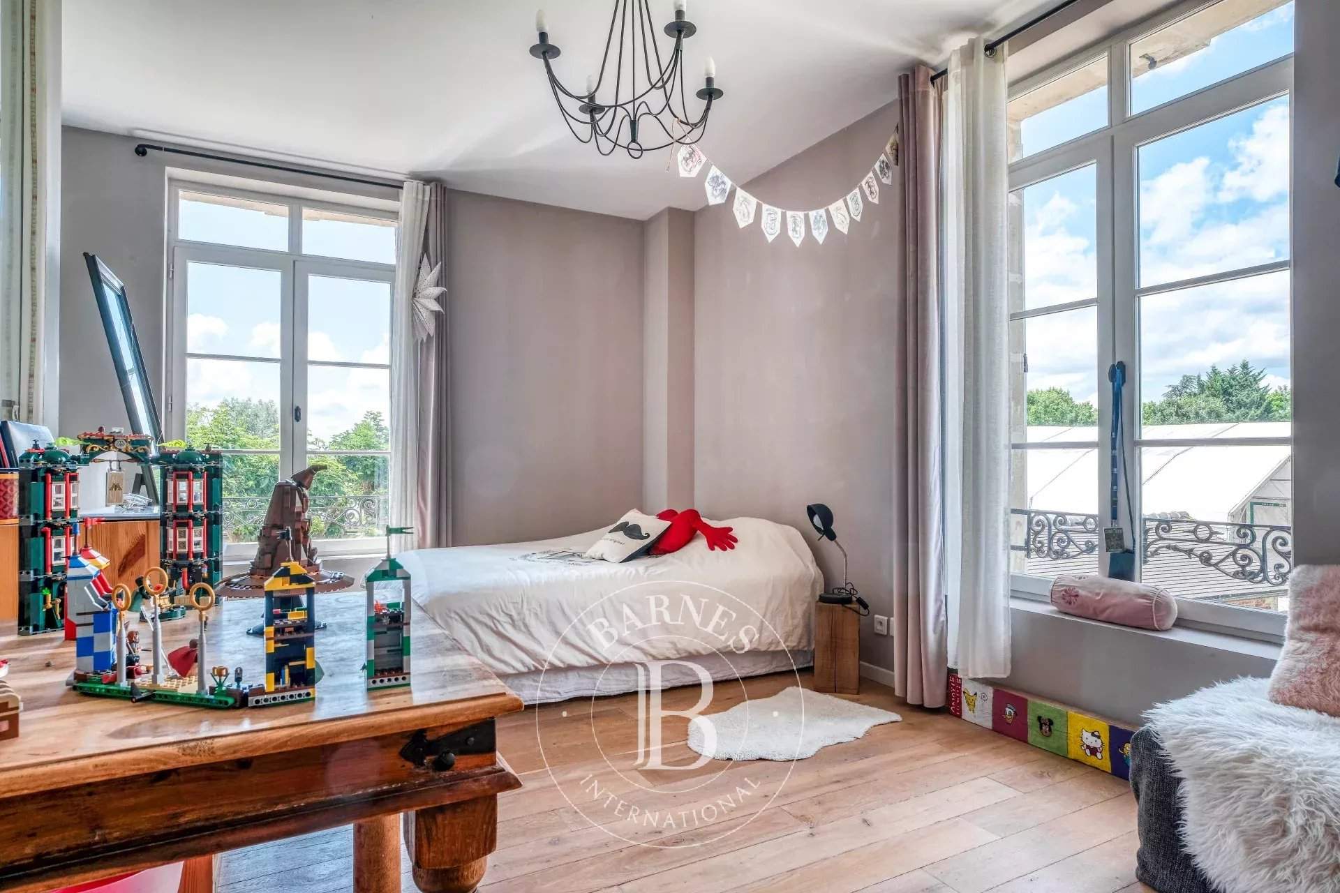 Chantilly  - Maison 7 Pi&egrave;ces 5 Chambres - picture 17