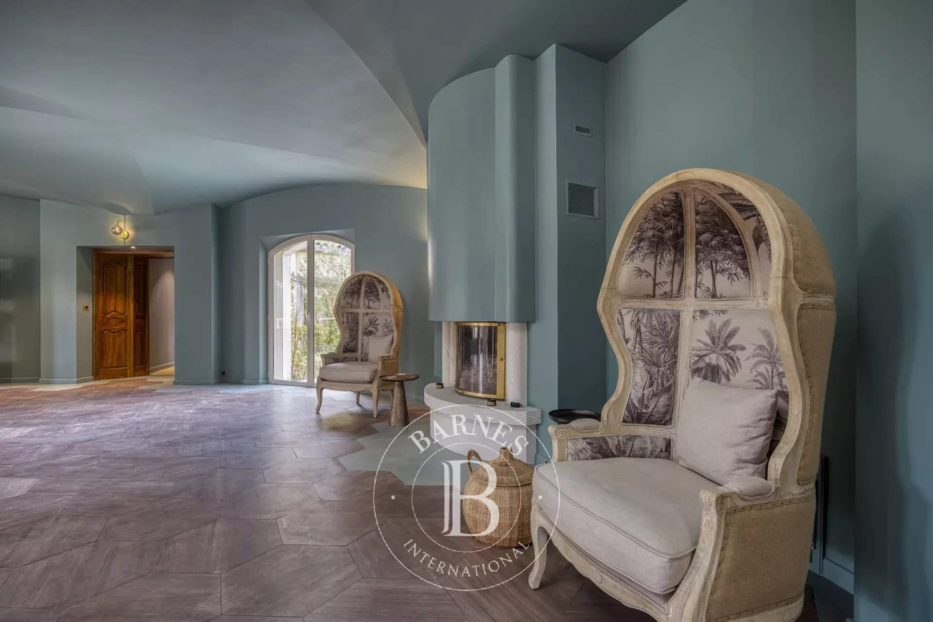 Suze-la-Rousse  - Maison 30 Pièces 11 Chambres - picture 12