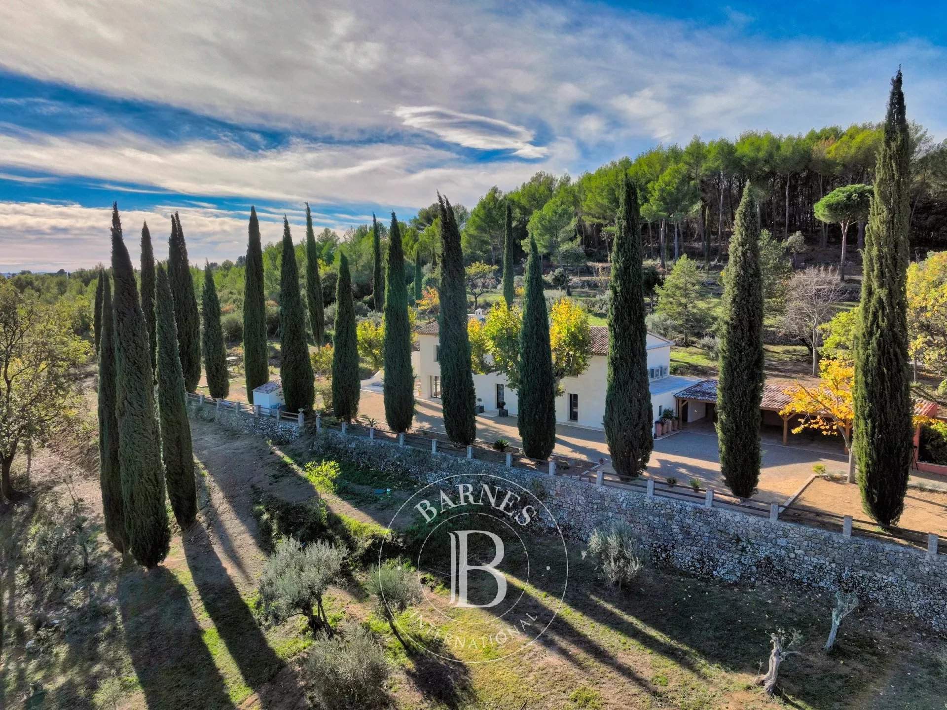 Flayosc  - Property 5 Bedrooms - picture 3