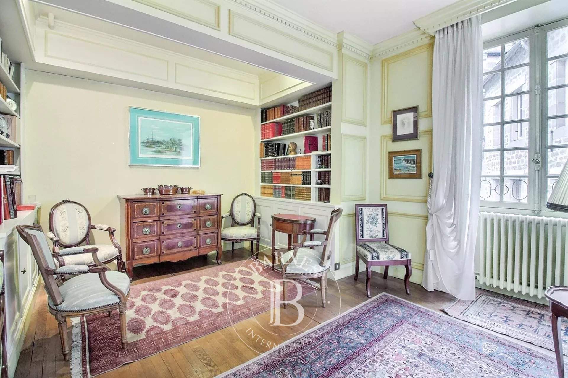 Brive-la-Gaillarde  - Maison de ville 7 Pi&egrave;ces 5 Chambres - picture 7