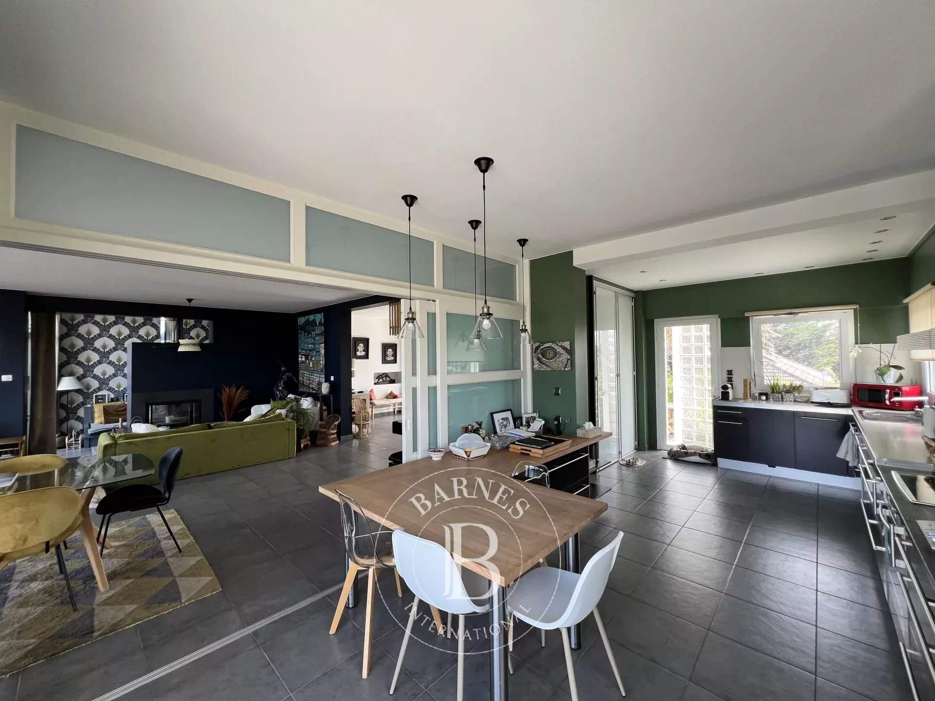 Granville  - House 4 Bedrooms - picture 16