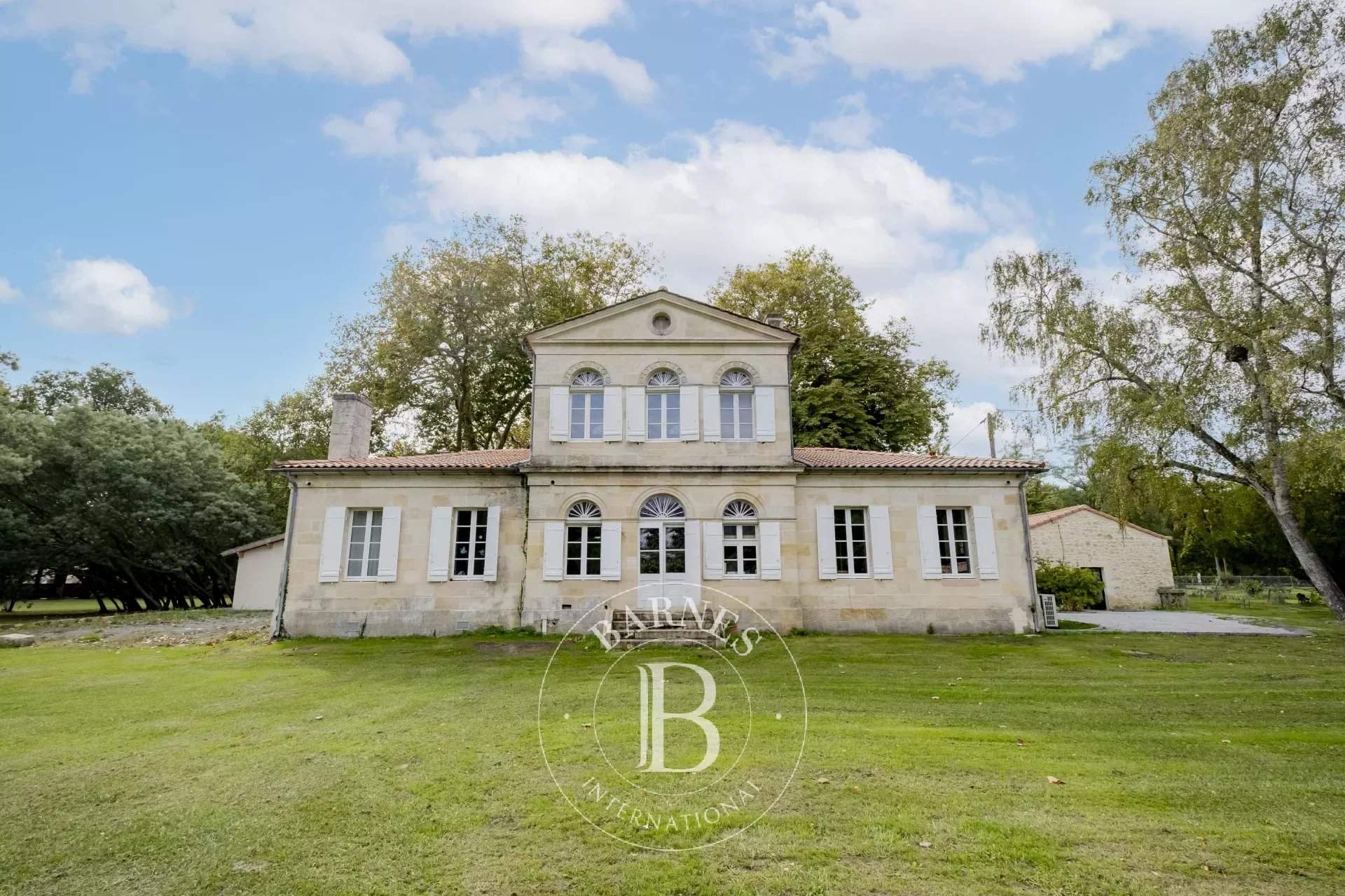 Saint-Vivien-de-Médoc  - Propriété 7 Pi&egrave;ces 4 Chambres - picture 6