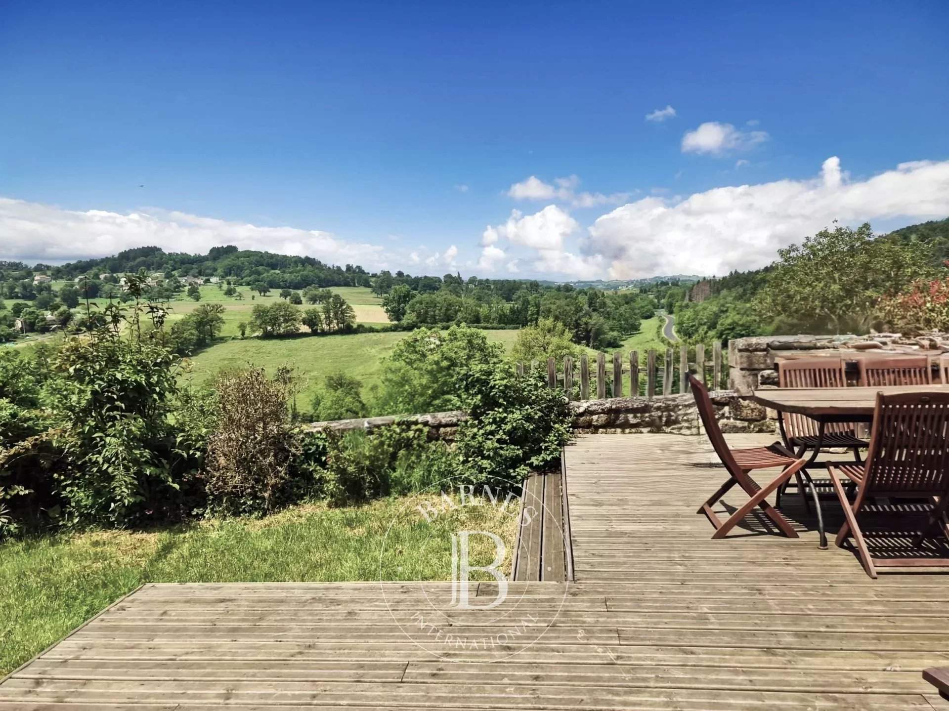 Domaize  - Maison 15 Pi&egrave;ces 5 Chambres - picture 3