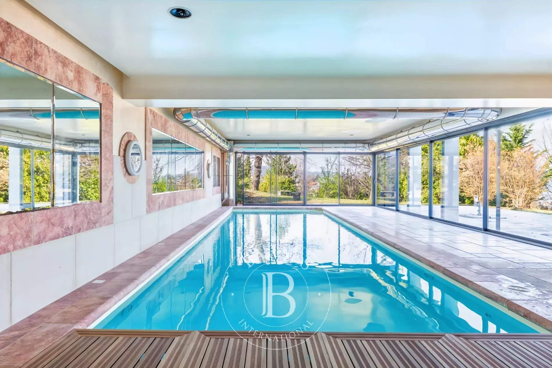 Royat  - Maison 9 Pi&egrave;ces 5 Chambres - picture 16