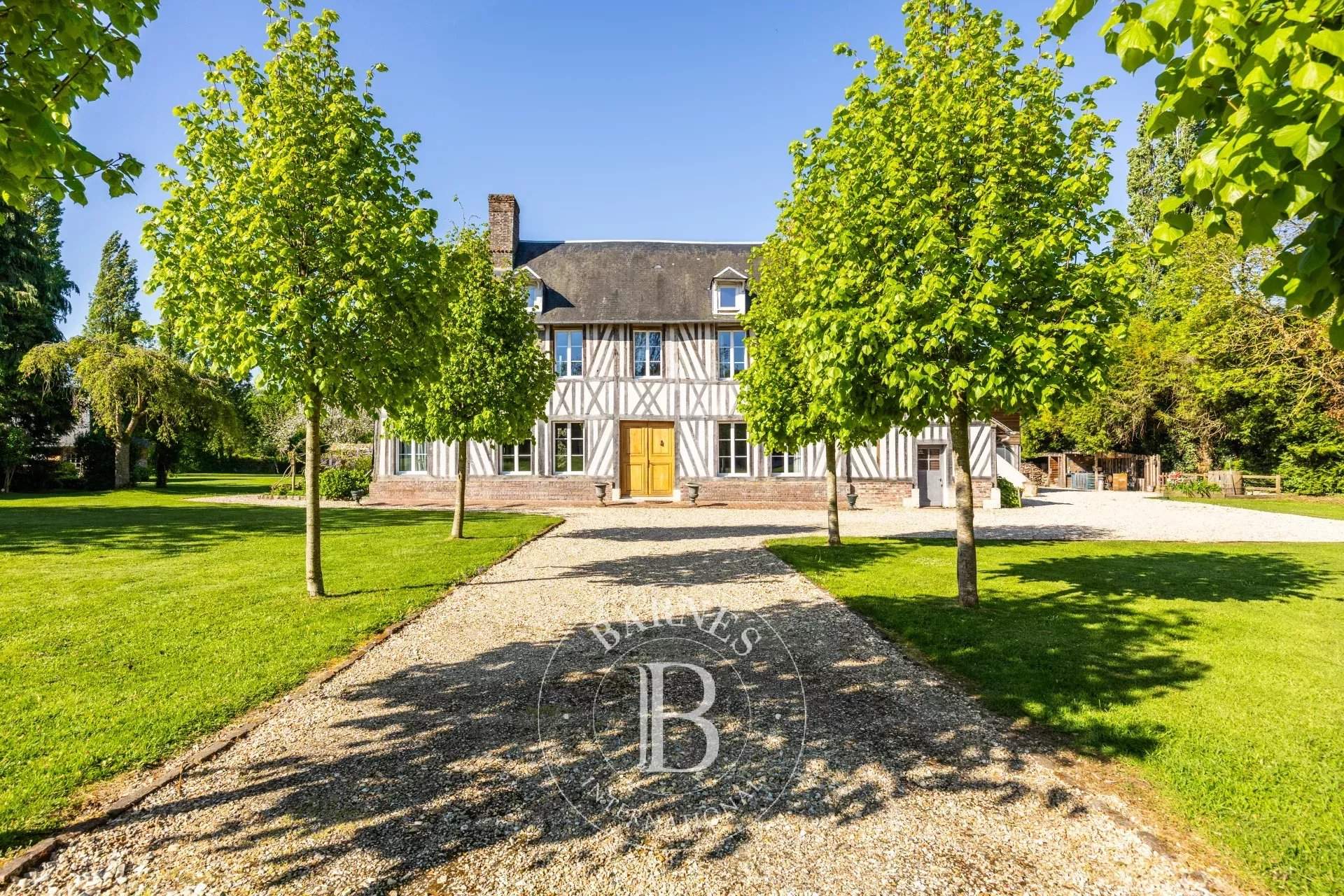 Les Monts du Roumois  - Property 5 Bedrooms - picture 2