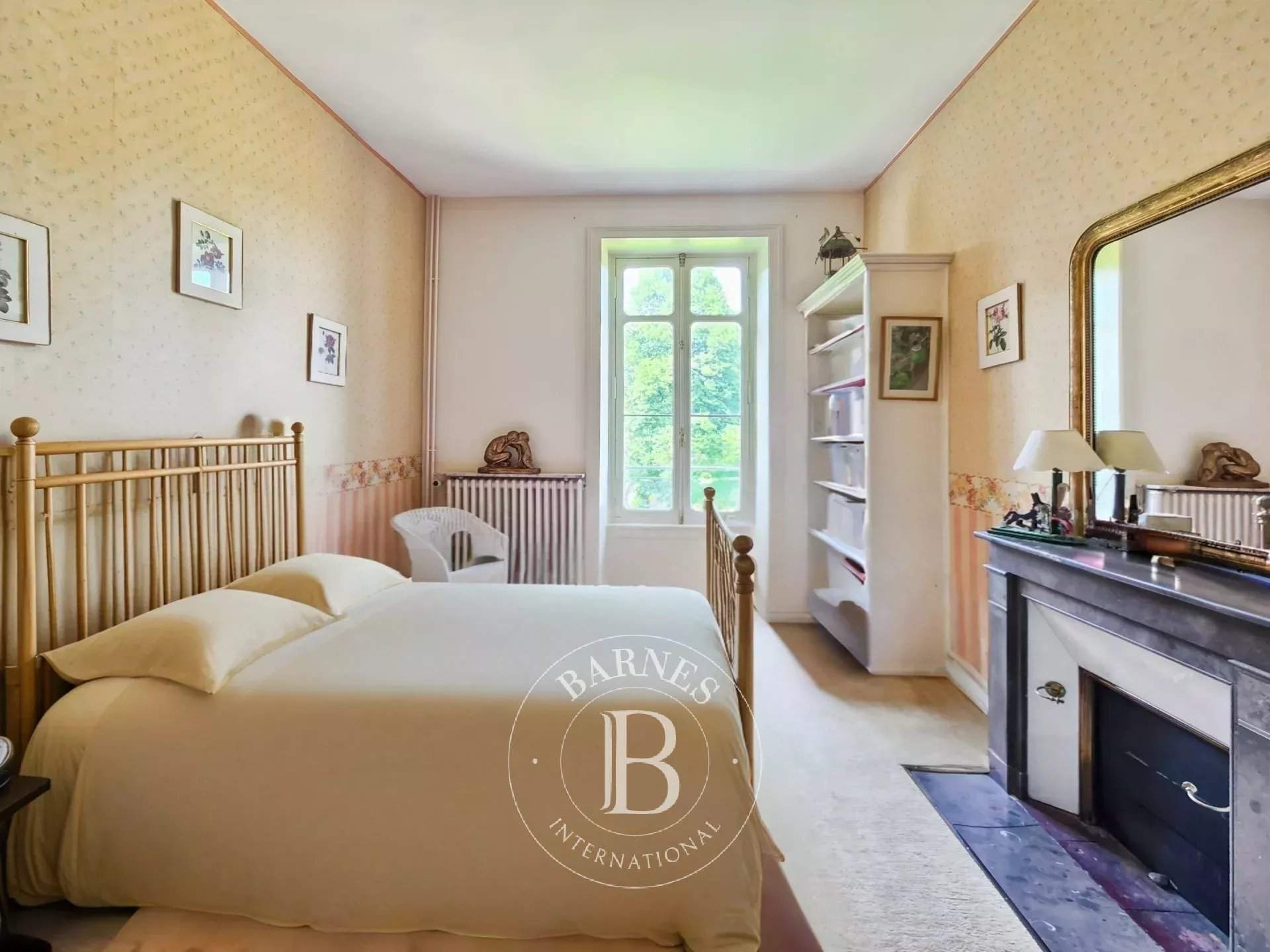 Néronde-sur-Dore  - Propriété 14 Pi&egrave;ces 9 Chambres - picture 16