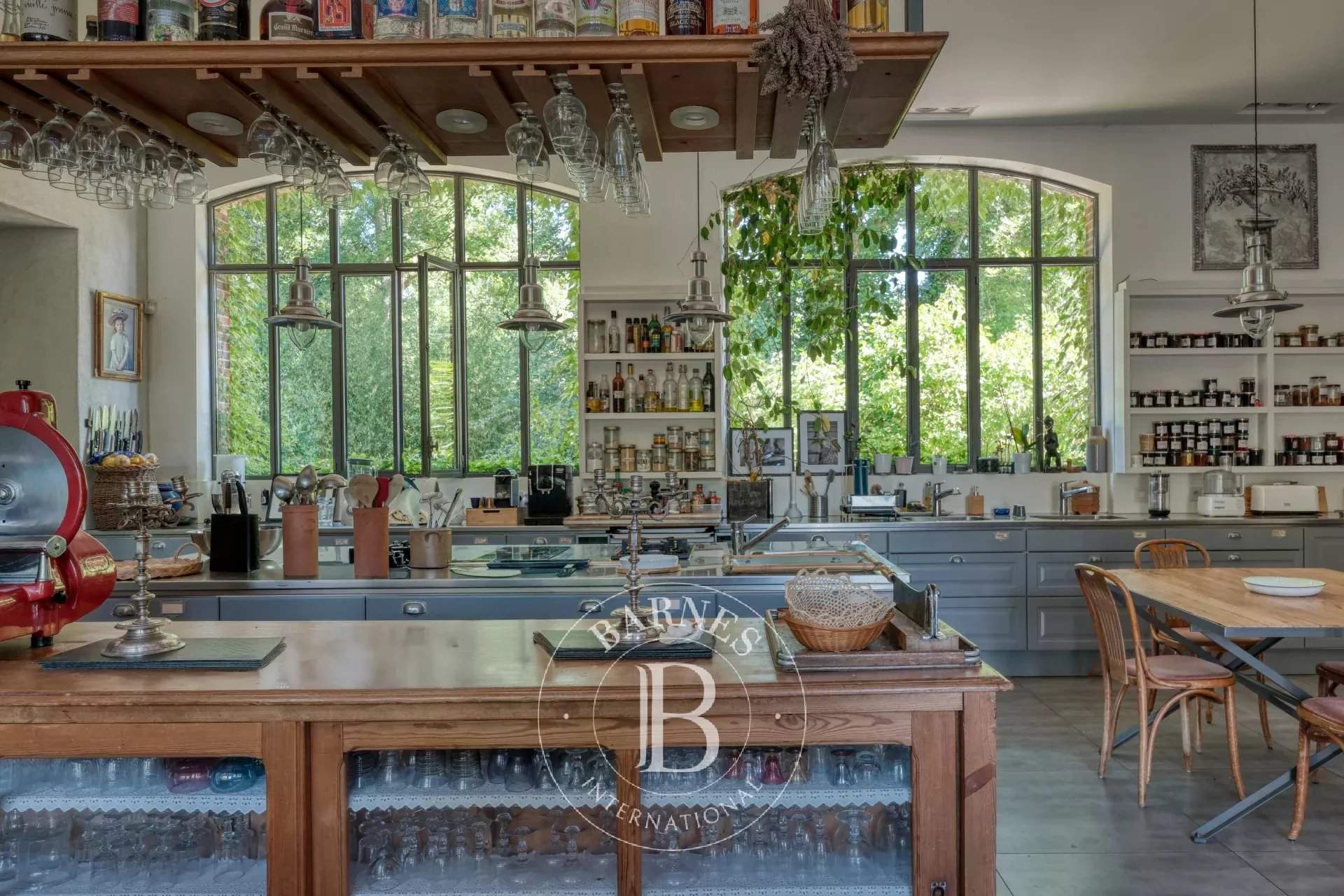 Anet  - House 6 Bedrooms - picture 9