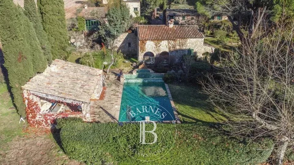 Bagnols-en-Forêt  - Mas 16 Pi&egrave;ces 10 Chambres - picture 8