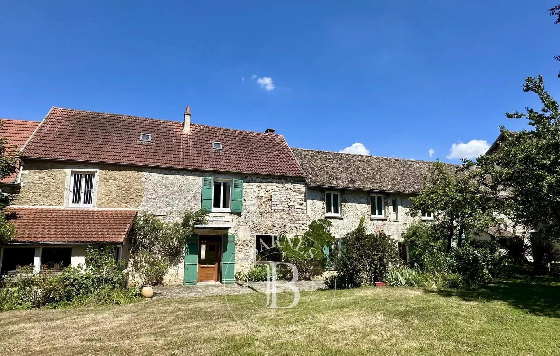 Saint-Vrain  - Maison 7 Pi&egrave;ces 6 Chambres - picture 17