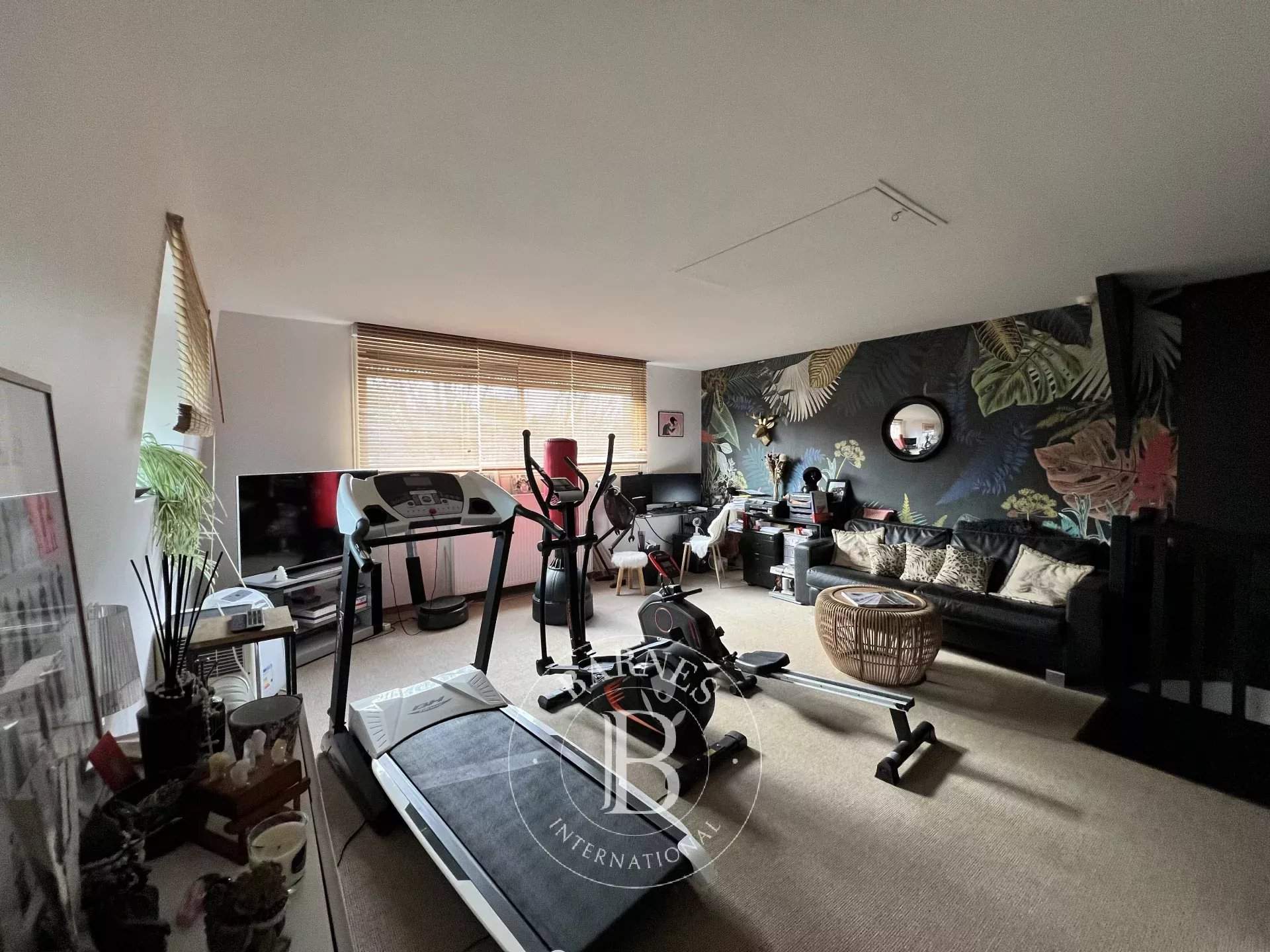 Granville  - House 5 Bedrooms - picture 17