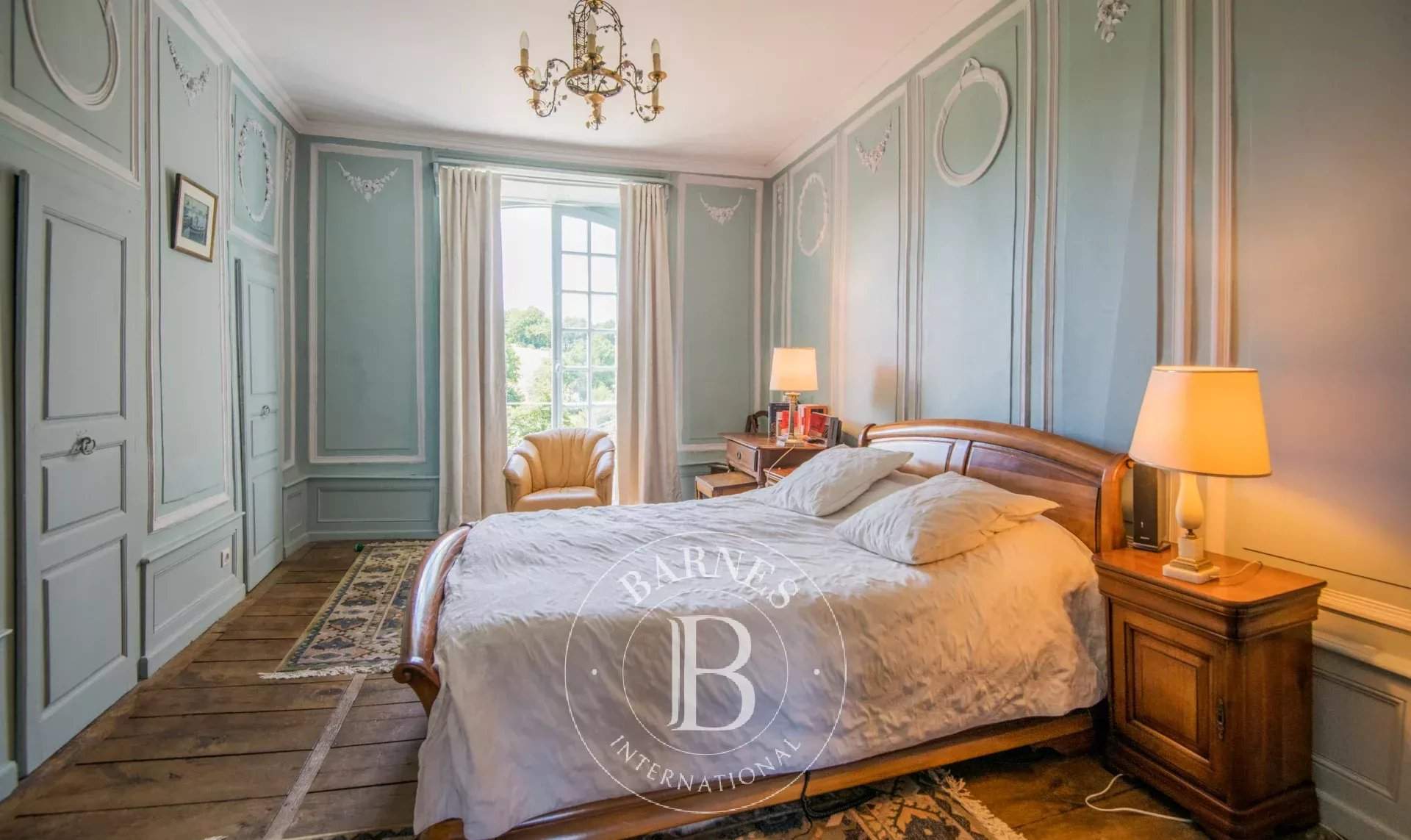 Aurillac  - Château 15 Pi&egrave;ces 10 Chambres - picture 12