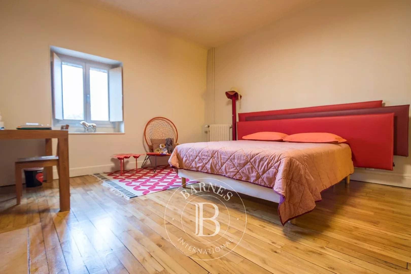 Dijon  - Hôtel particulier 11 Pi&egrave;ces 5 Chambres - picture 9