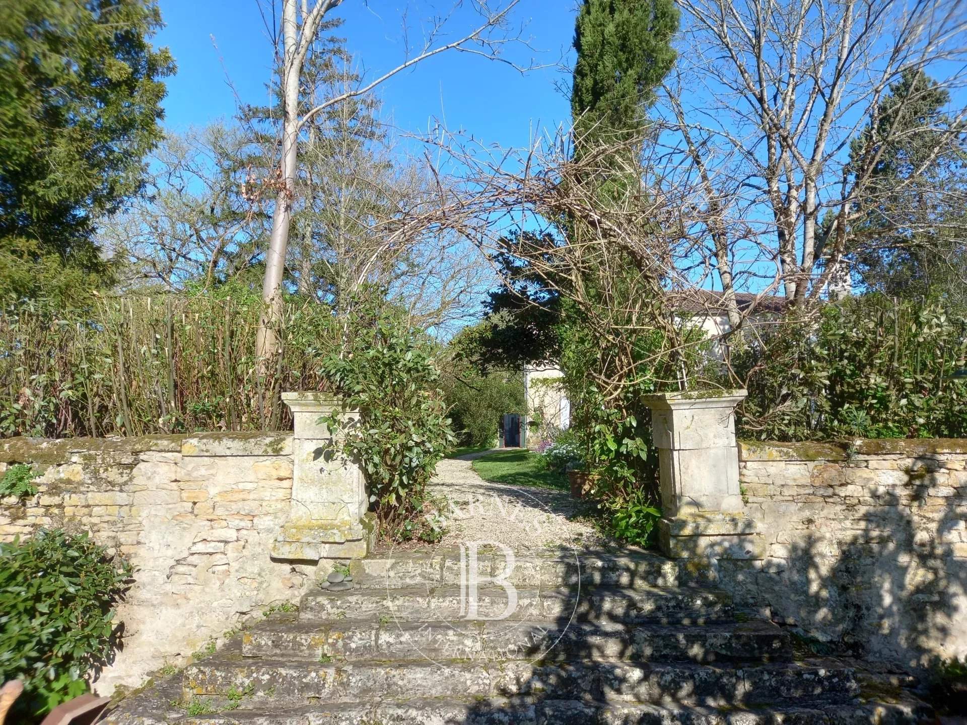 Maillezais  - Manor house 6 Bedrooms - picture 13