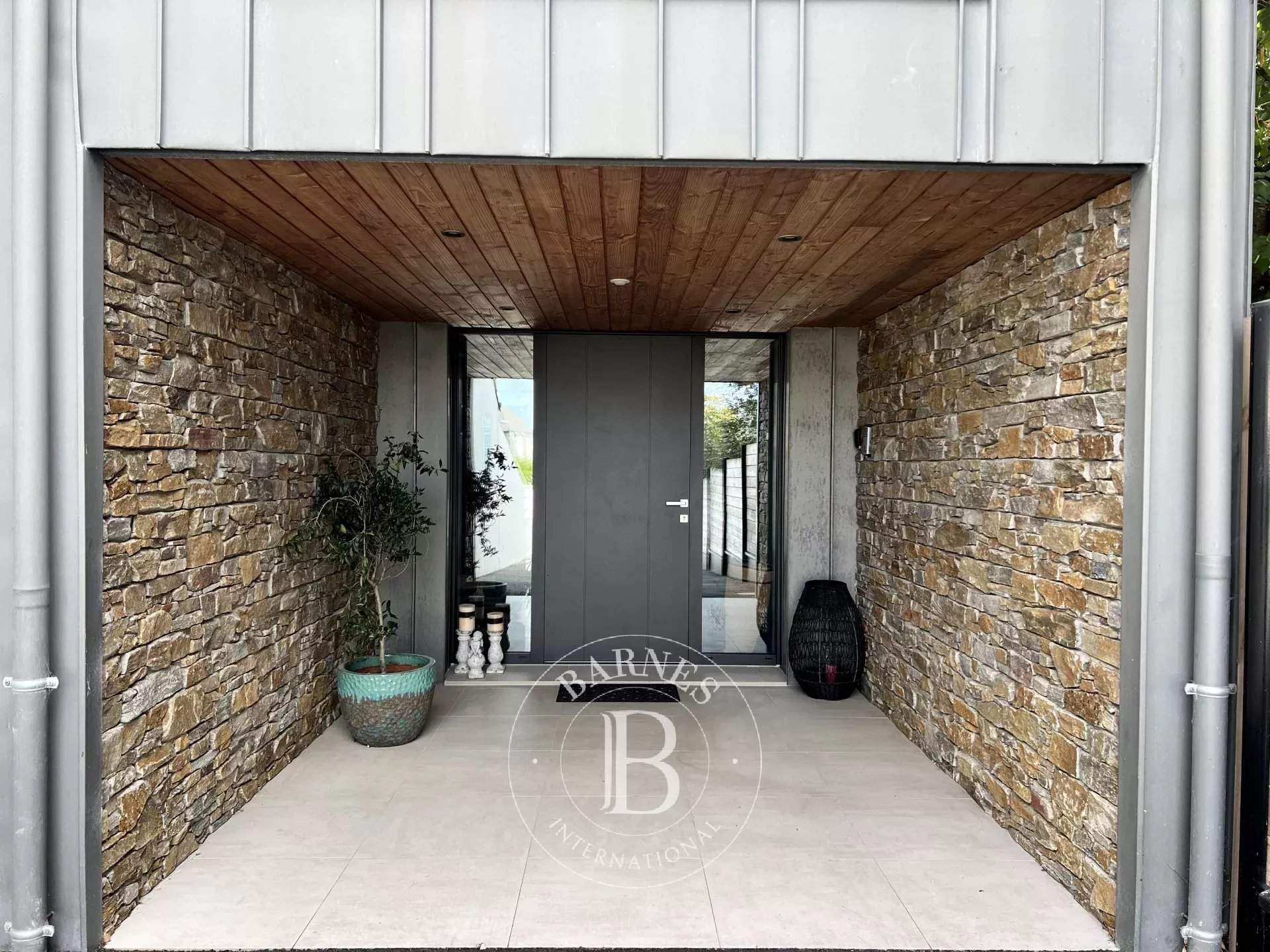 Donville-les-Bains  - Maison 5 Pi&egrave;ces 3 Chambres - picture 2