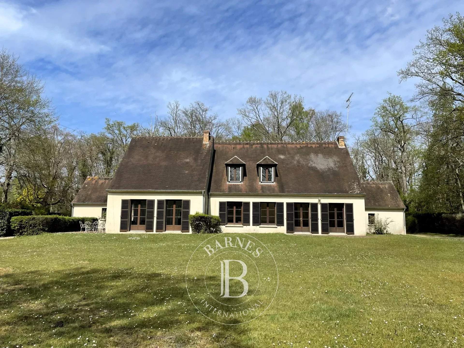 Lamorlaye  - Maison 10 Pi&egrave;ces - picture 2