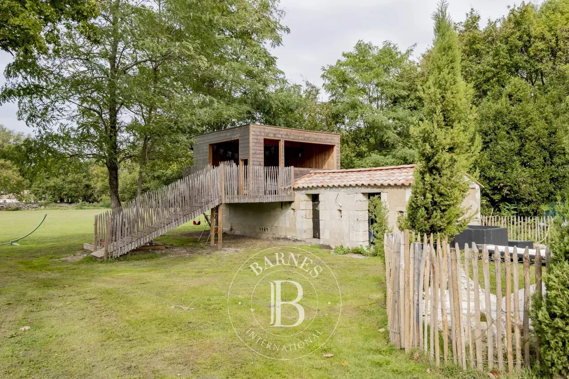 Saint-Vivien-de-Médoc  - Propriété 7 Pi&egrave;ces 4 Chambres - picture 8