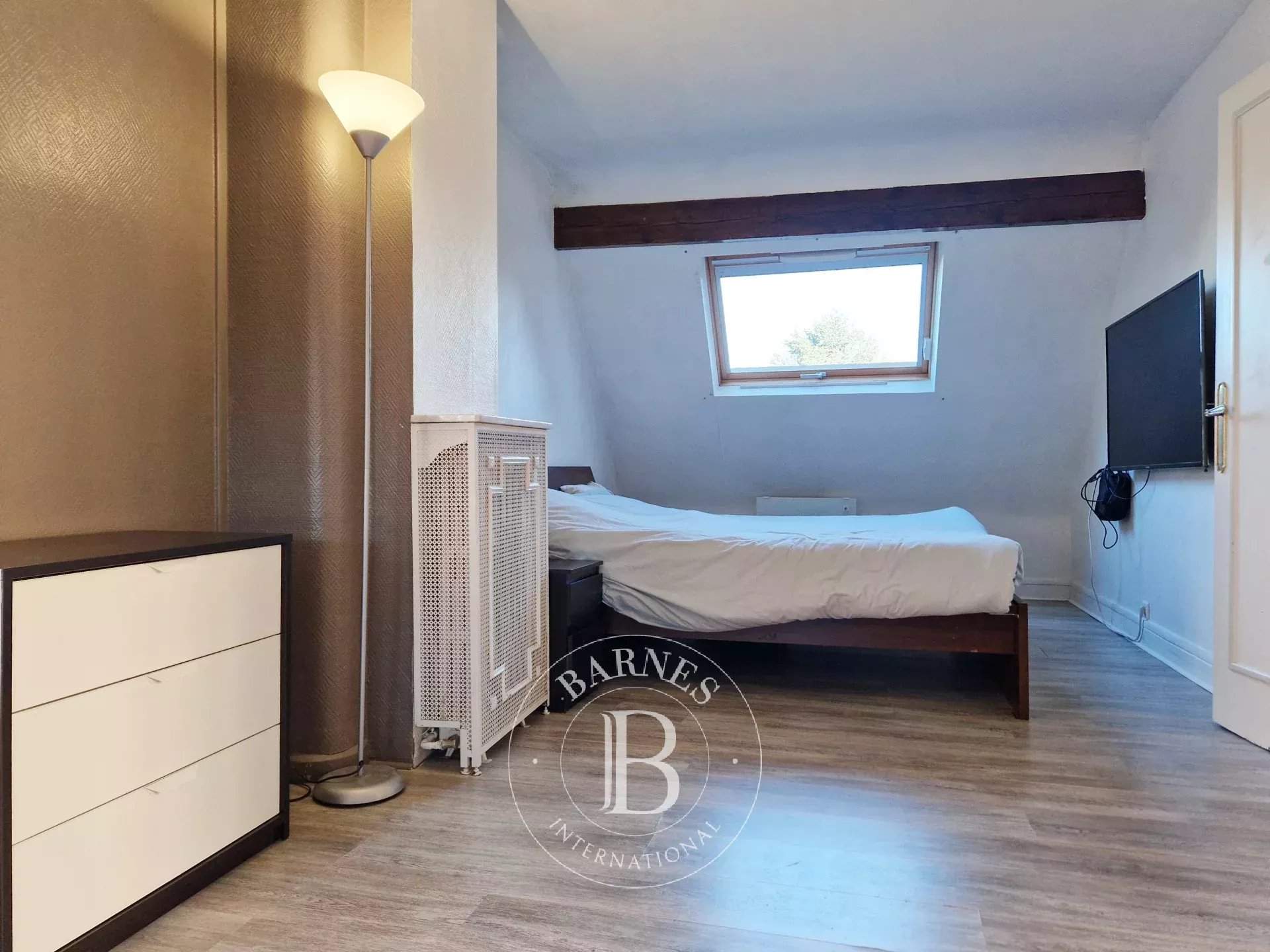 Soisy-sous-Montmorency  - Maison 8 Pi&egrave;ces 4 Chambres - picture 13