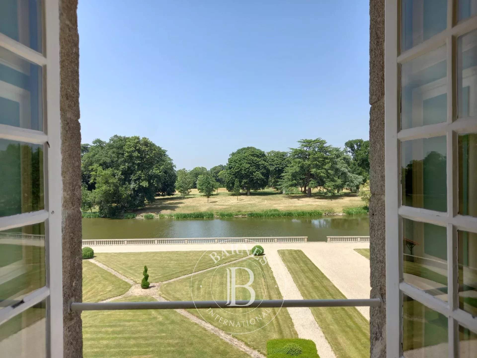 Nantes  - Château 18 Pièces 7 Chambres - picture 11