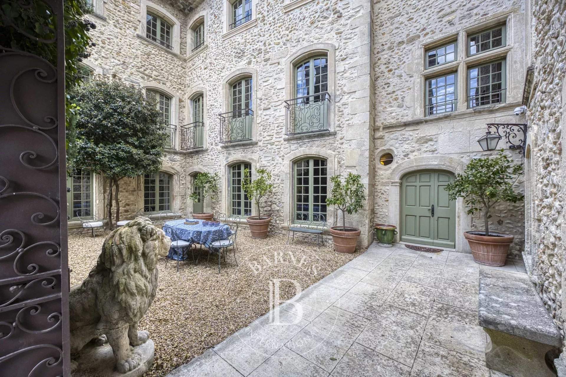 Grignan  - Maison 27 Pi&egrave;ces 8 Chambres - picture 5