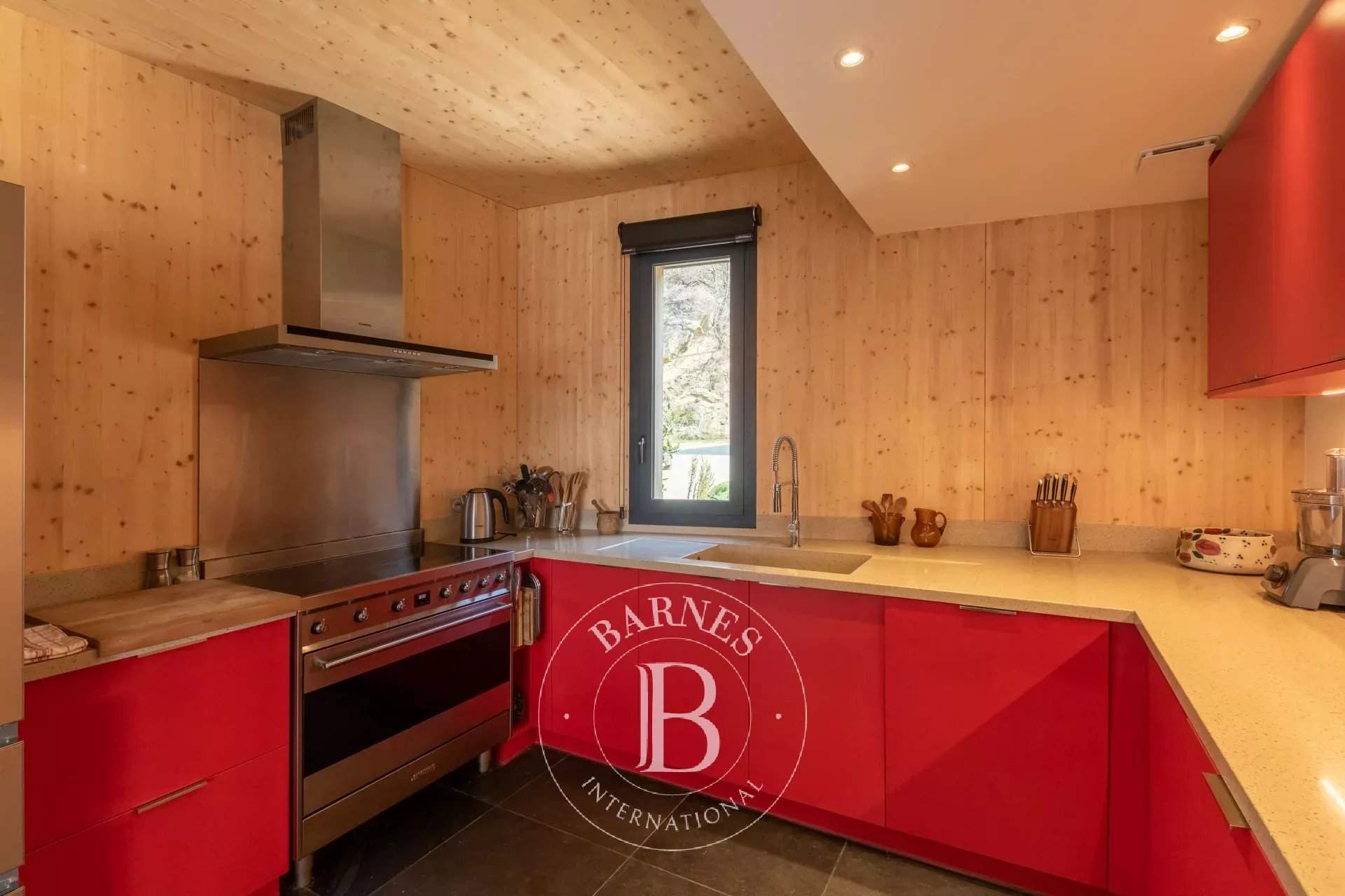 Grignan  - Propriété 24 Pièces 17 Chambres - picture 12