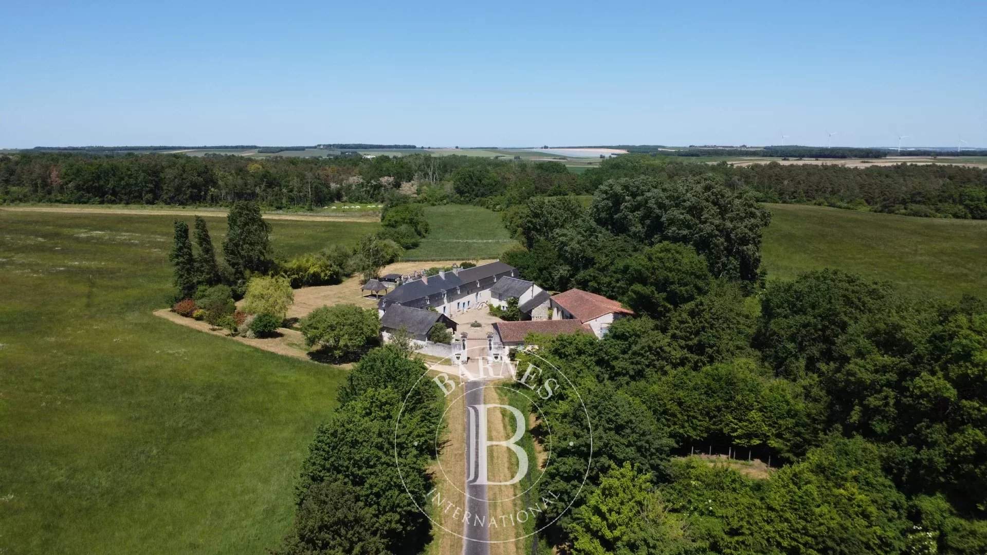 Richelieu  - Propriété 15 Pi&egrave;ces 10 Chambres - picture 9