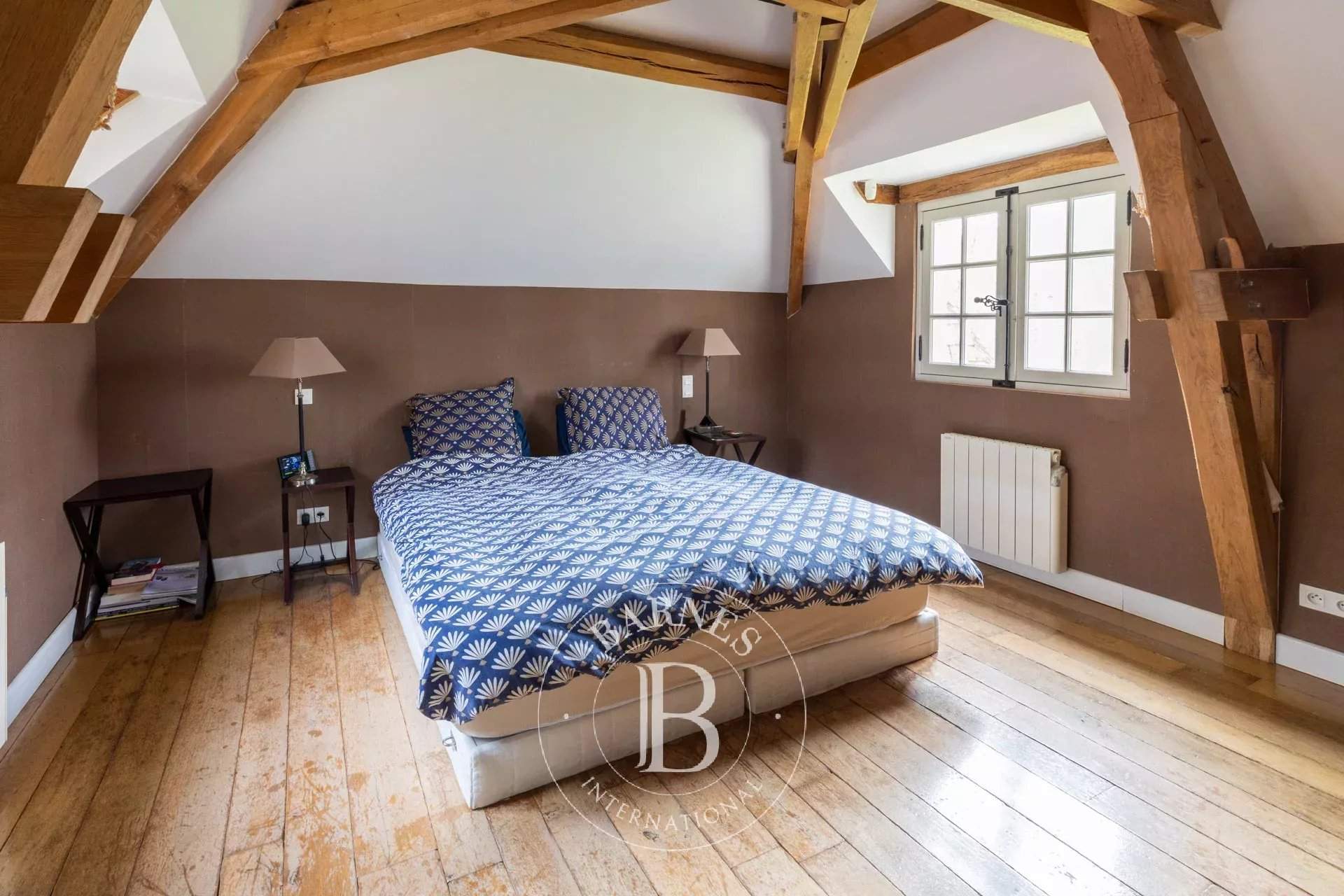 Adainville  - House 8 Bedrooms - picture 9