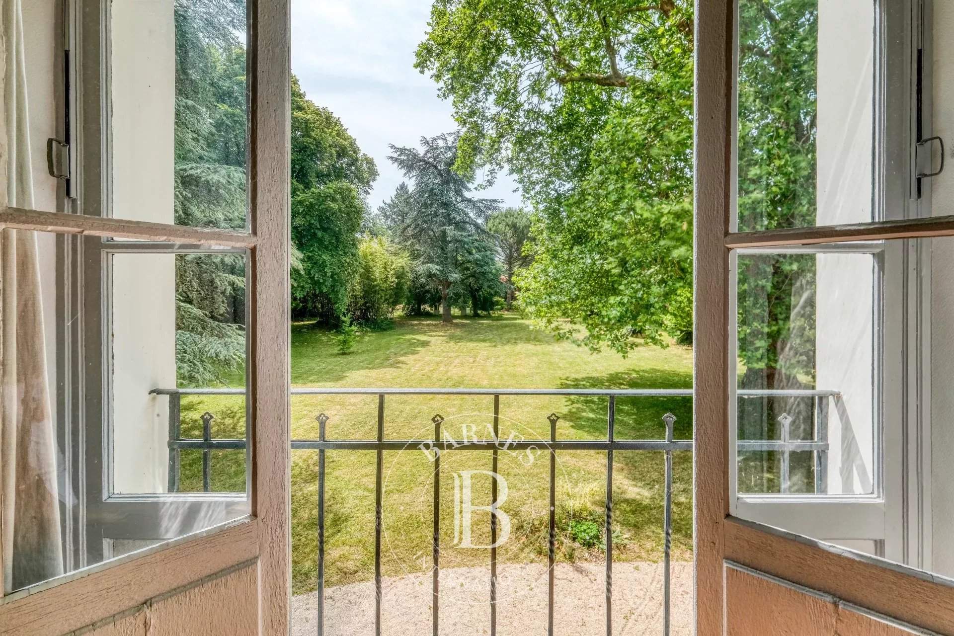 Fontainebleau  - Manor house 7 Bedrooms - picture 9