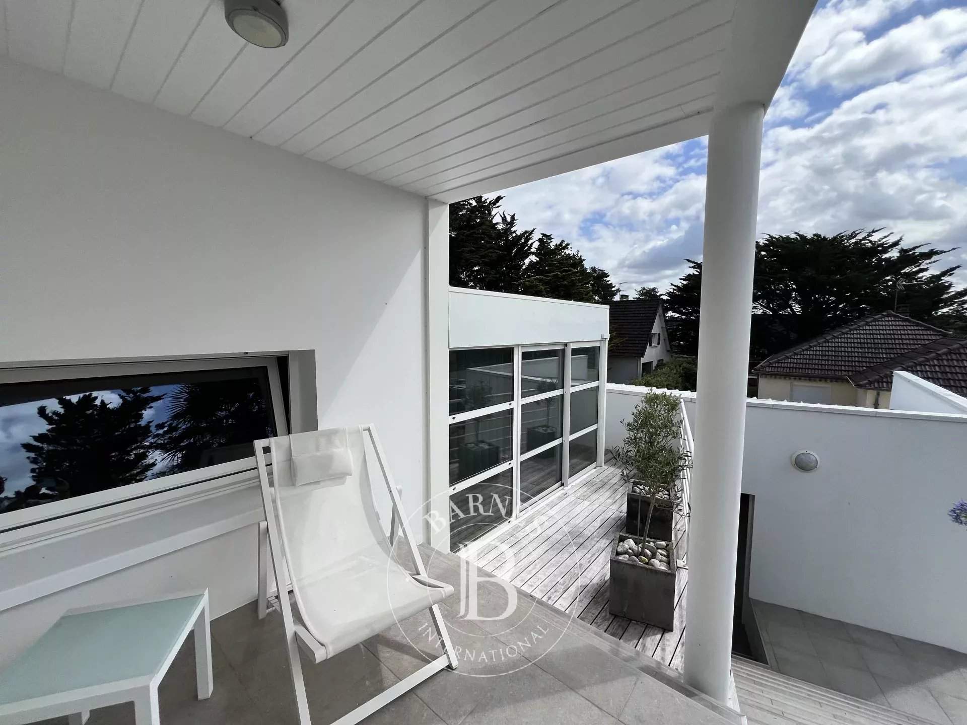 Granville  - House 4 Bedrooms - picture 5