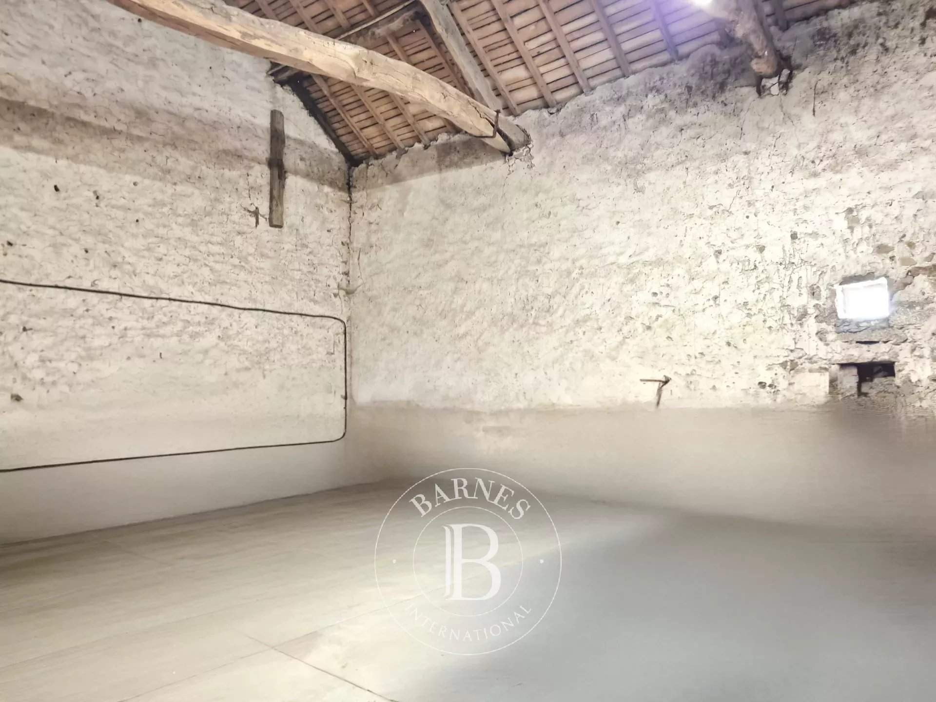 Riom  - Maison 8 Pi&egrave;ces 4 Chambres - picture 10